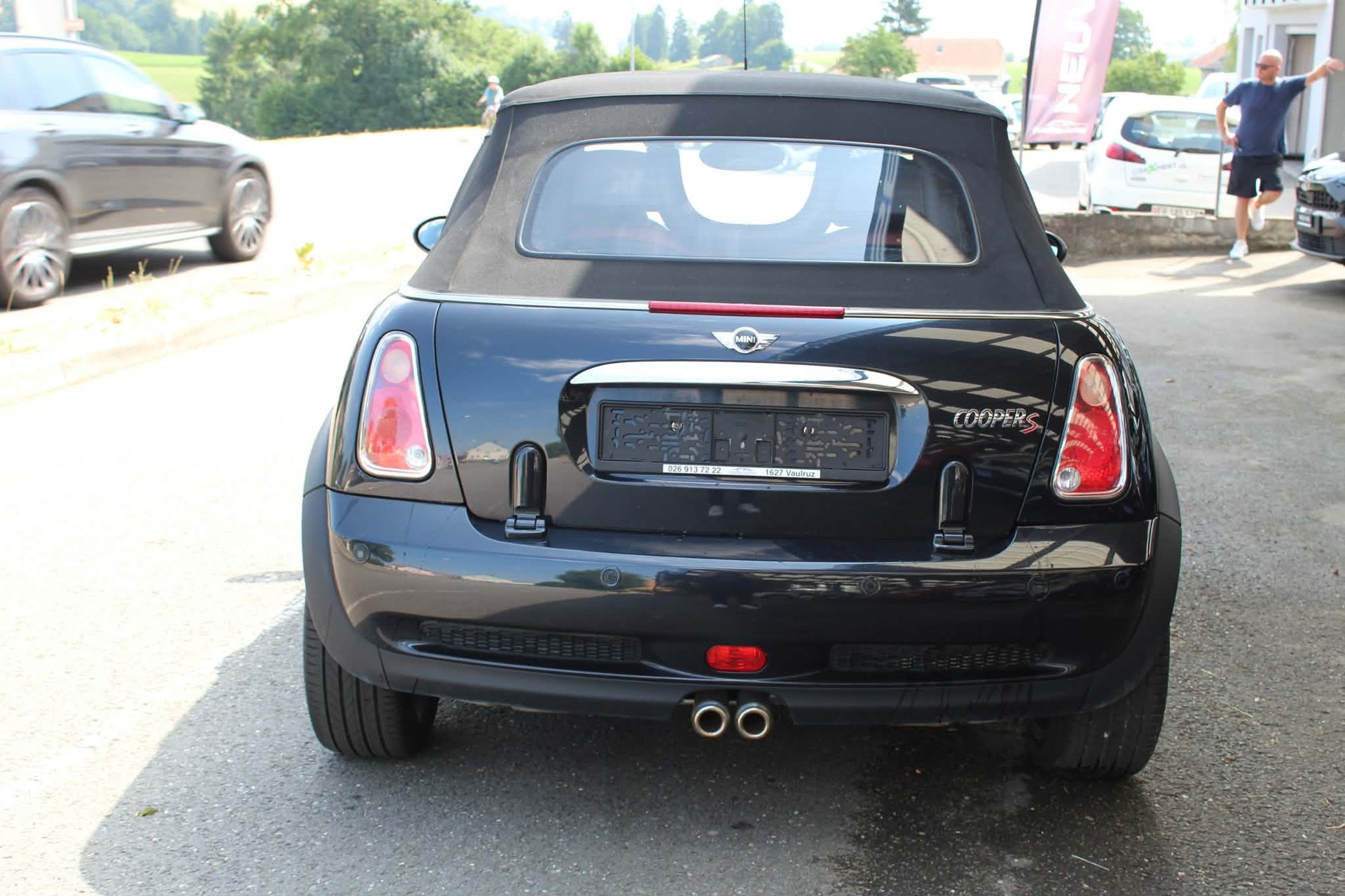 MINI Cooper S Cabriolet-image-6