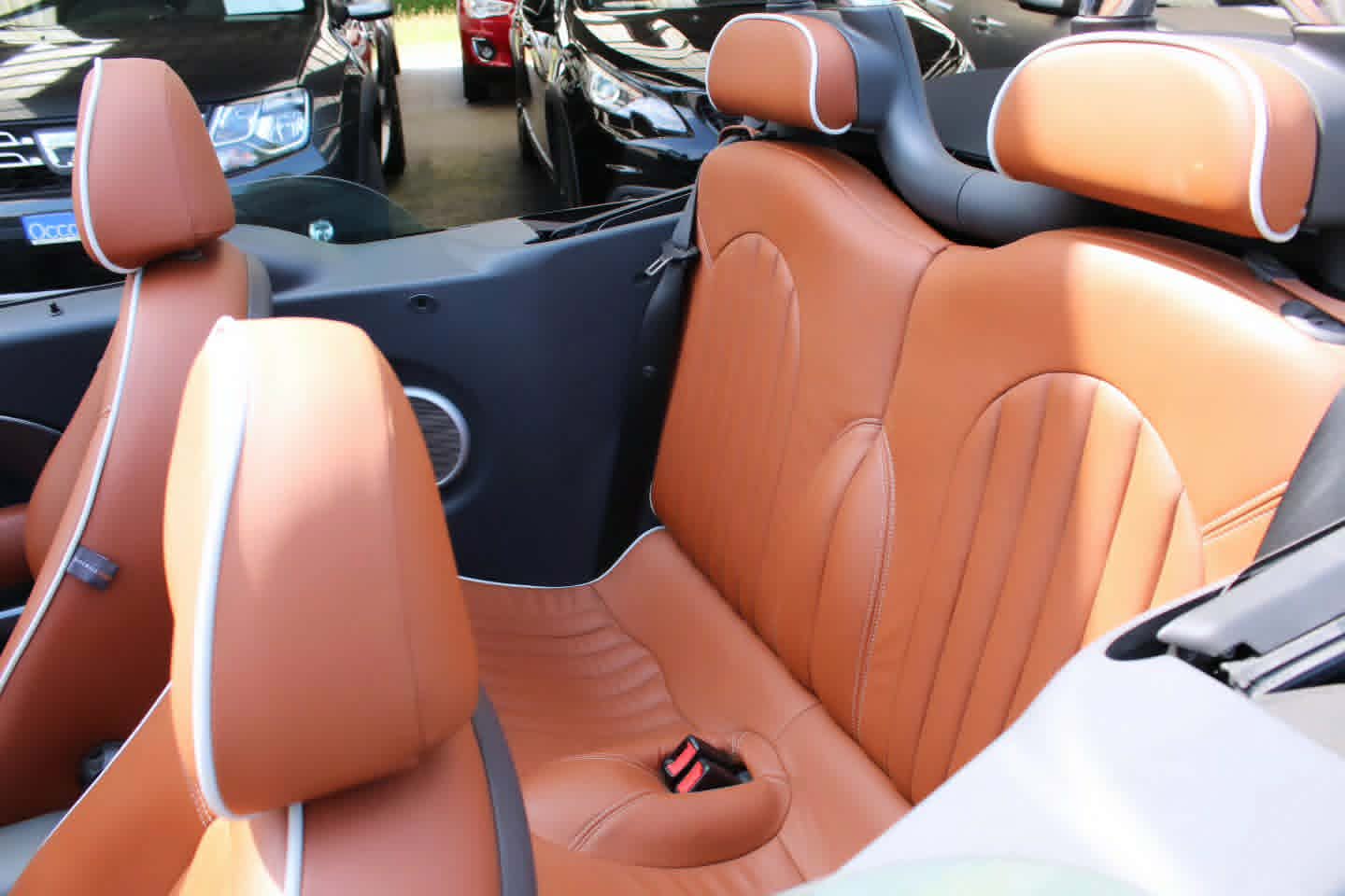 MINI Cooper S Cabriolet-image-9
