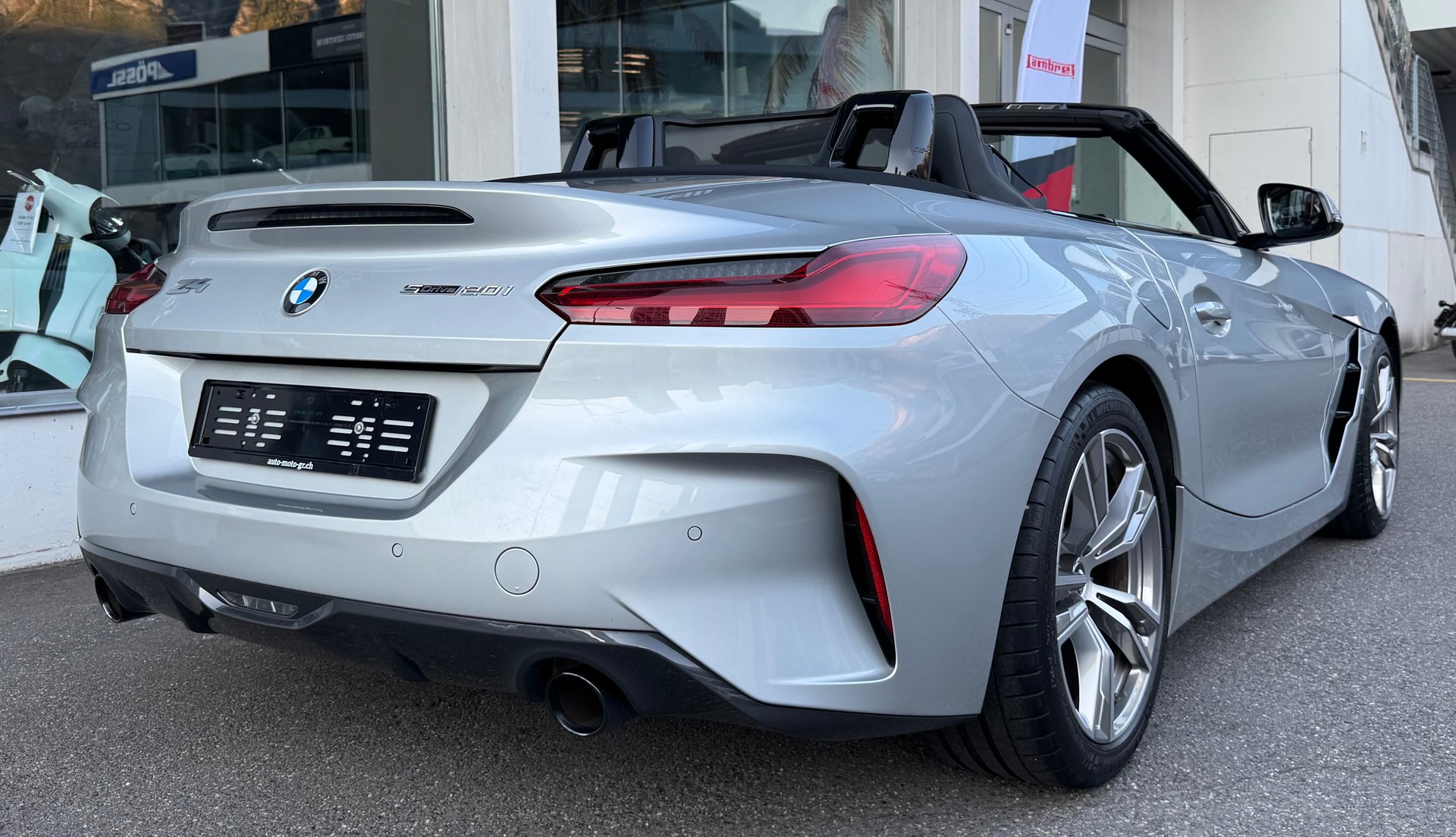 BMW Z4 sDrive 20i M Sport Steptronic-image-5