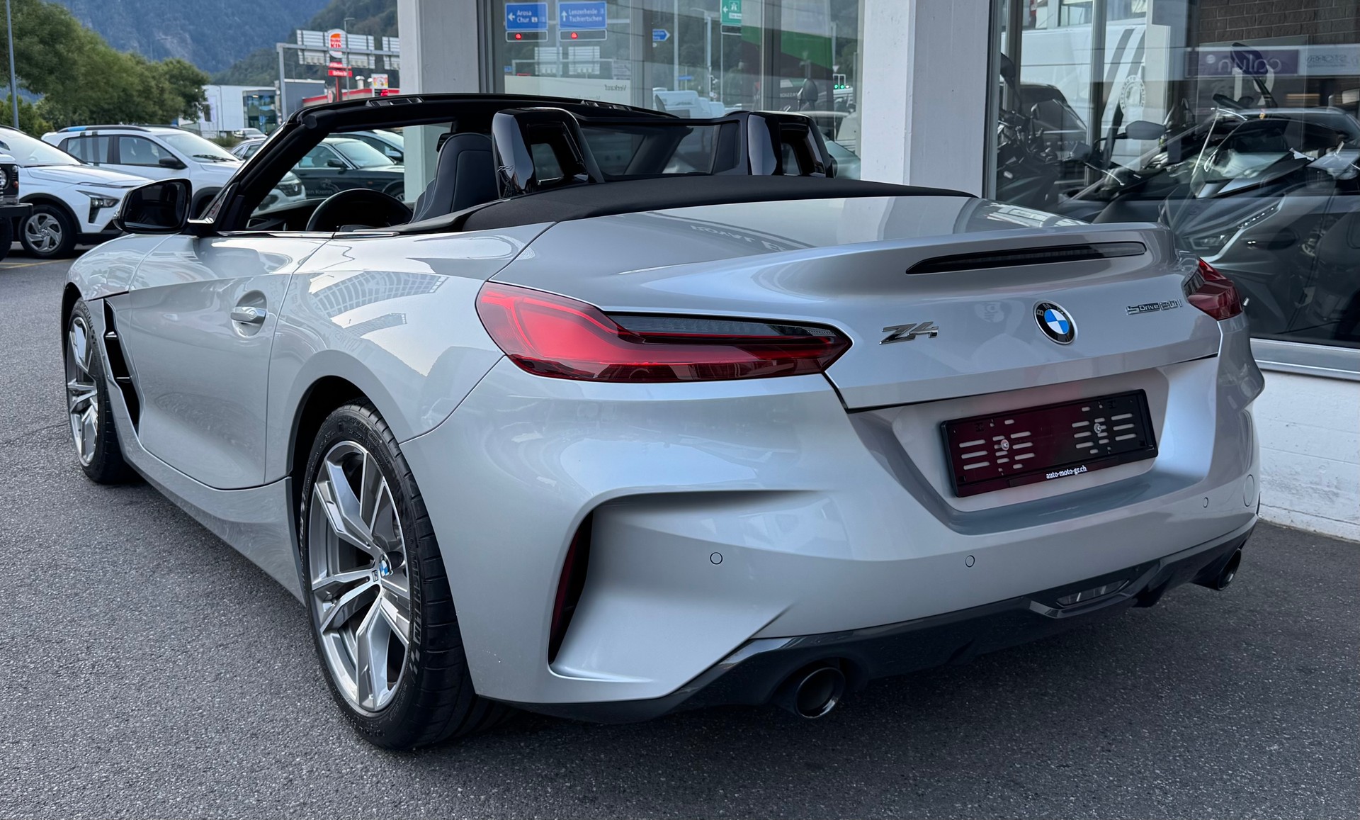 BMW Z4 sDrive 20i M Sport Steptronic-image-6