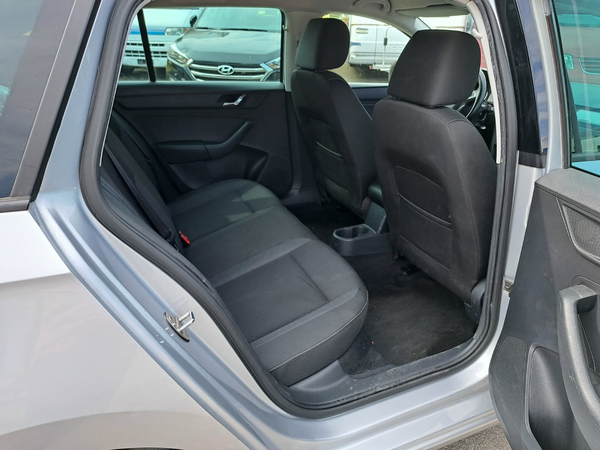 SKODA Rapid Spaceback 1.2 TSI Elegance-image-7