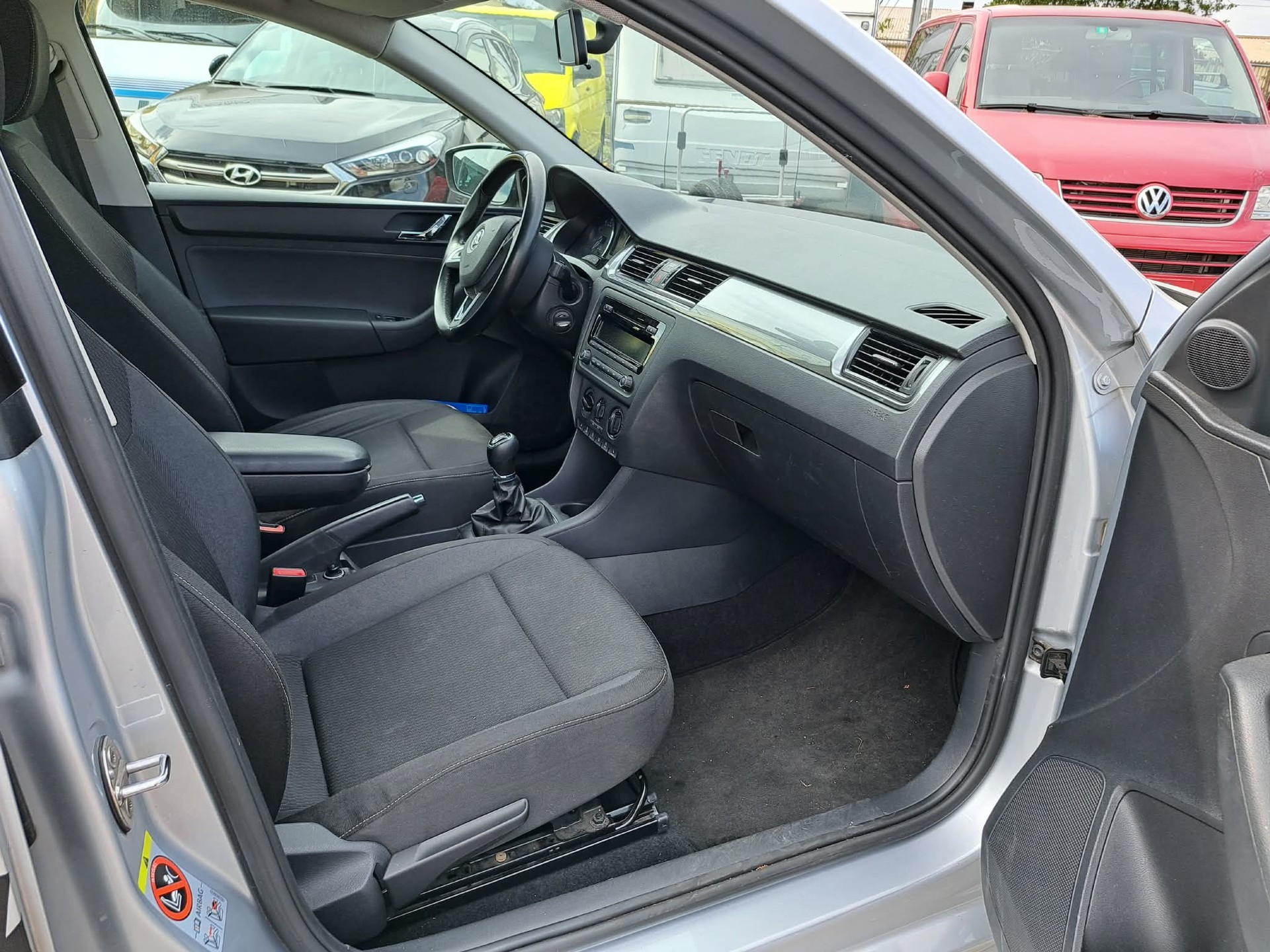 SKODA Rapid Spaceback 1.2 TSI Elegance-image-9