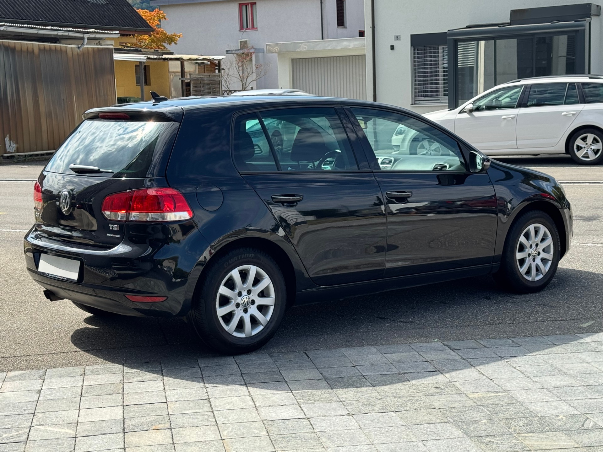 VW Golf 1.4 TSI Team DSG-image-2