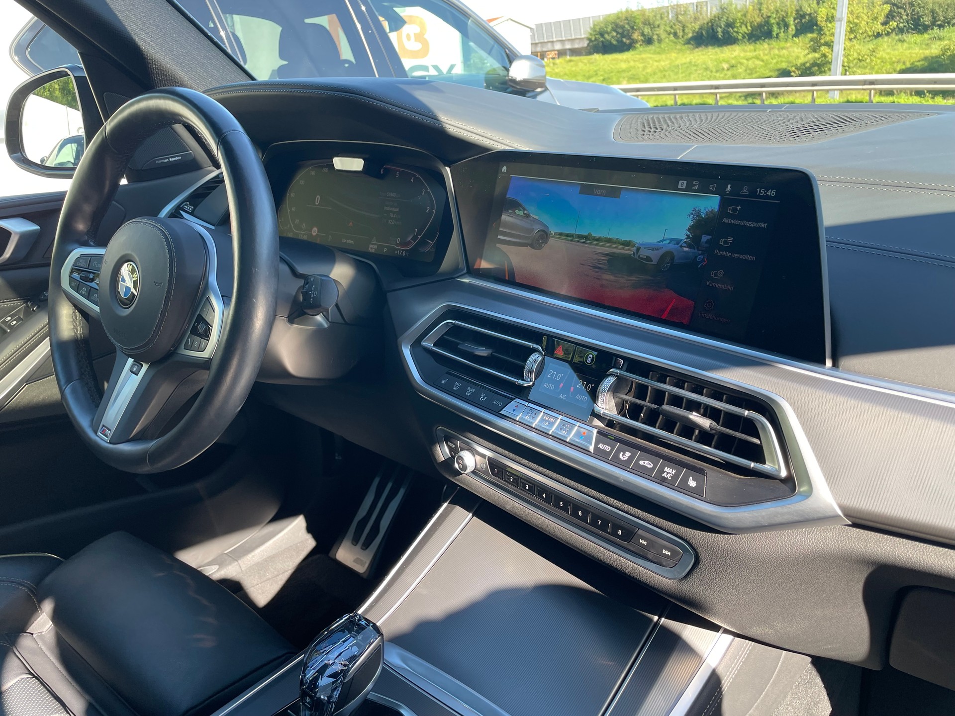 BMW X5 xDrive 48V 40d M Sport Steptronic-image-9