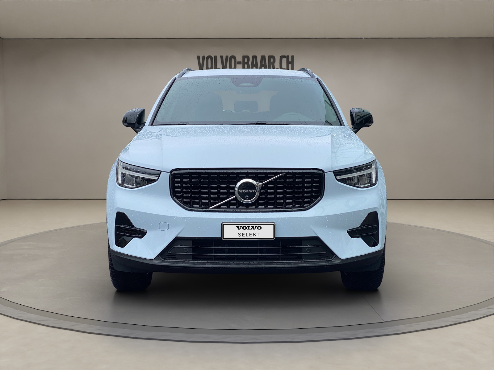 VOLVO XC40 2.0 B3 MH Plus Dark-image-7