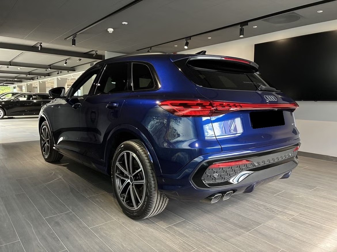 AUDI Q5 TDI quattro 150 kW S-tronic-image-1