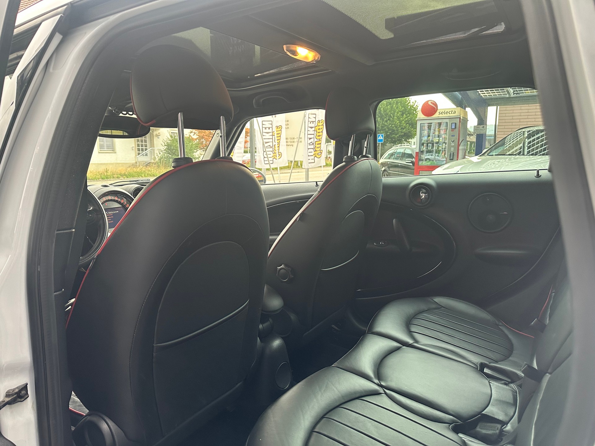 MINI Countryman John Cooper Works ALL4 Steptronic-image-11