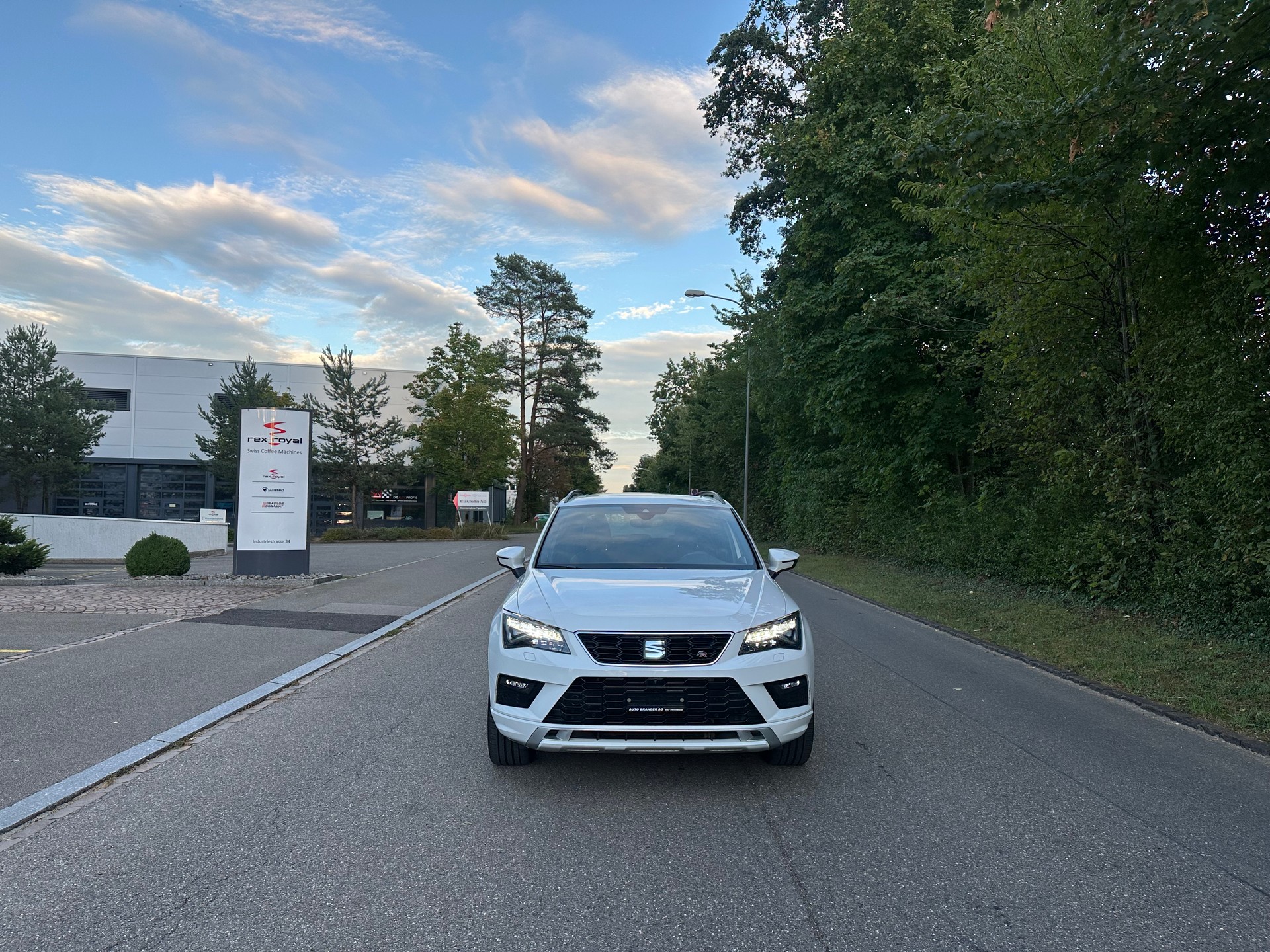 SEAT Ateca 2.0 TSI FR 4Drive DSG-image-1