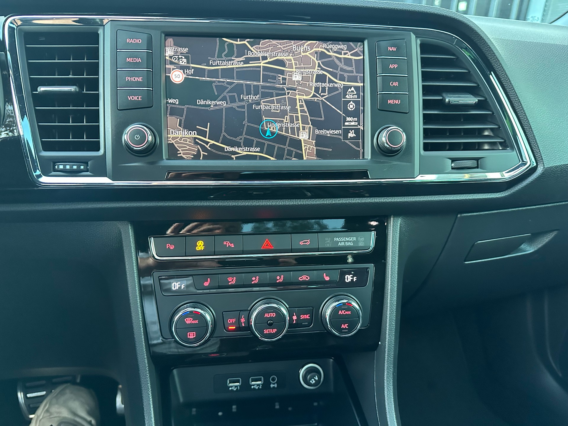 SEAT Ateca 2.0 TSI FR 4Drive DSG-image-9