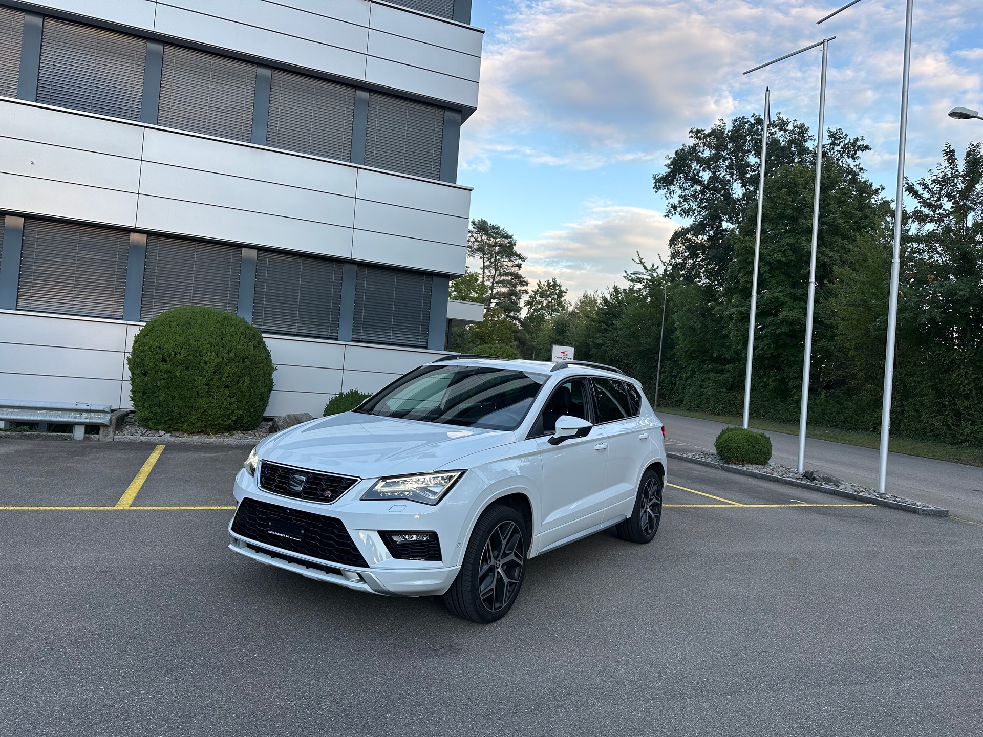 SEAT Ateca 2.0 TSI FR 4Drive DSG-image-14