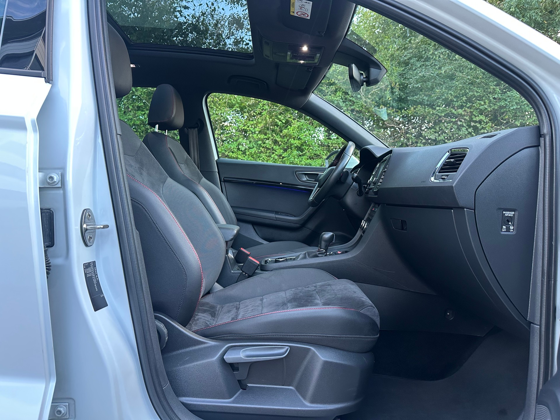 SEAT Ateca 2.0 TSI FR 4Drive DSG-image-8