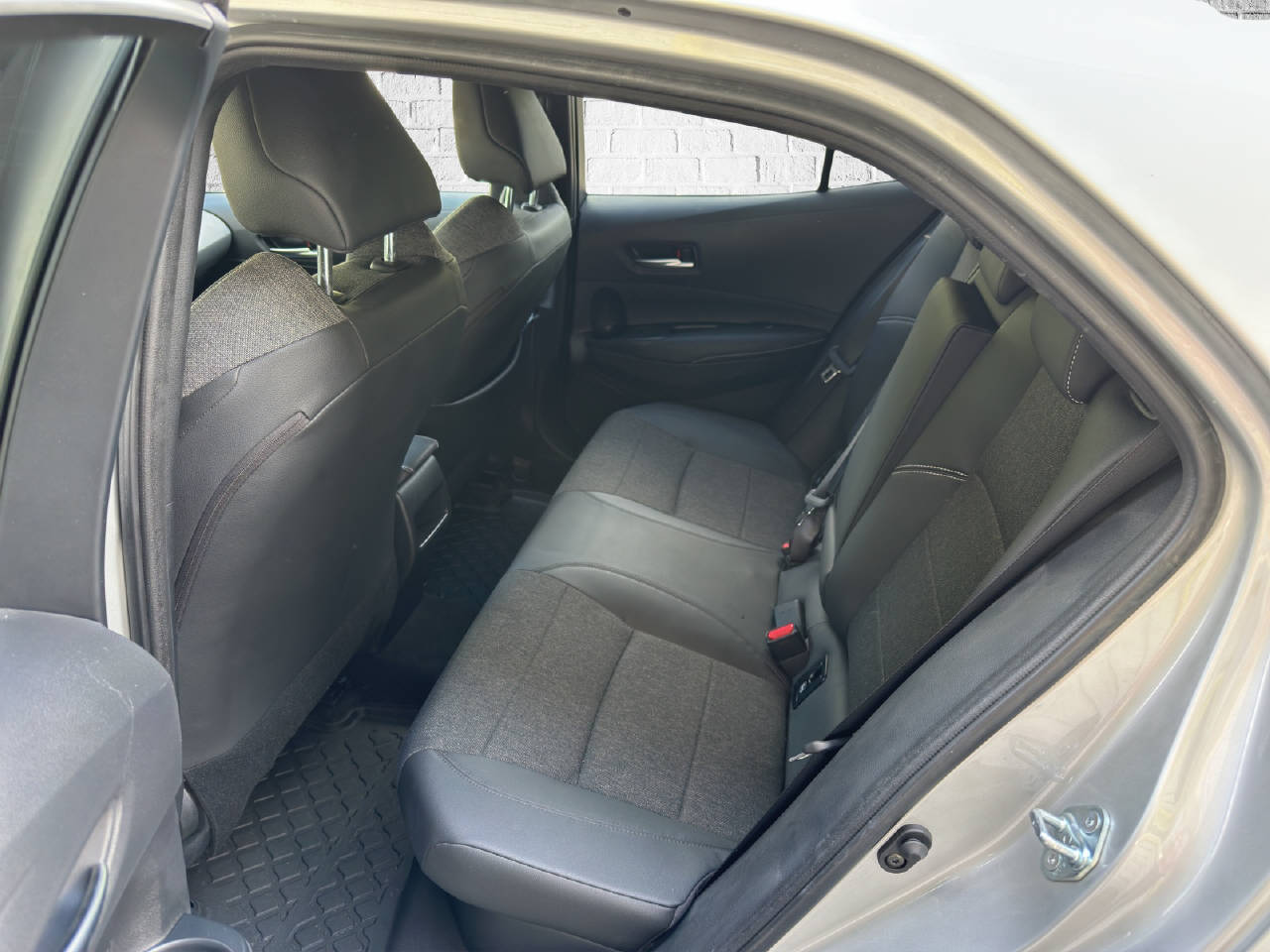 TOYOTA Corolla 1.8 HSD Trend-image-8
