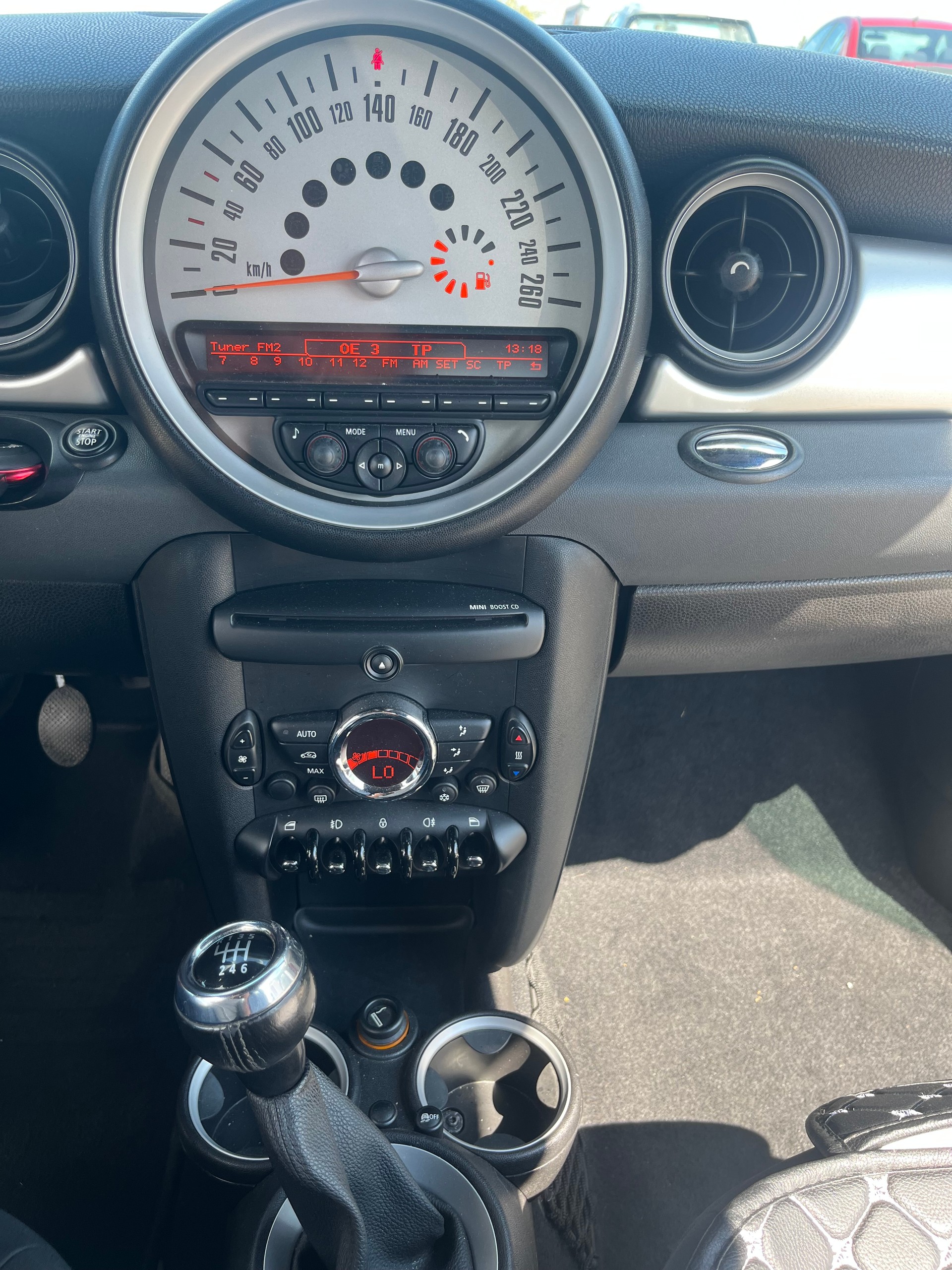 MINI One-image-9