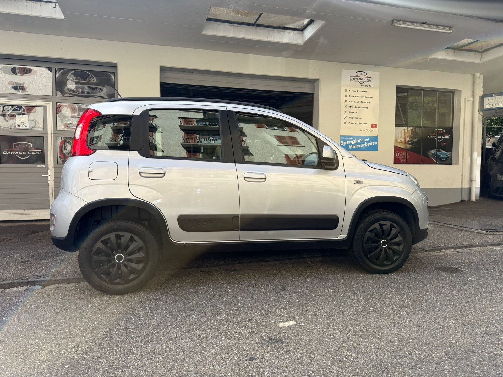 FIAT Panda 1.3 MJ Pop 4x4-image-1