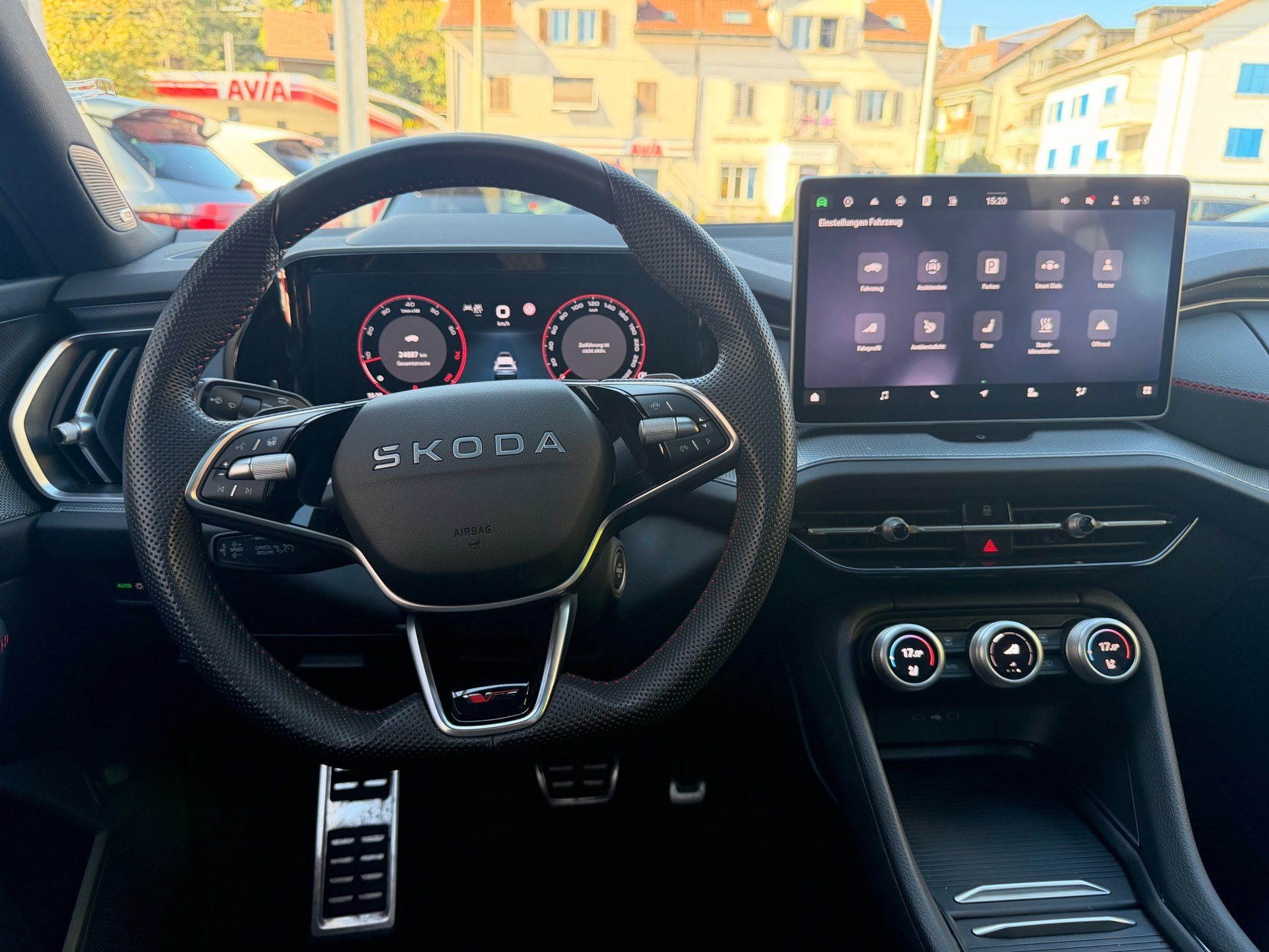 SKODA Kodiaq 2.0 TSI 195 kW 4x4 RS-image-7