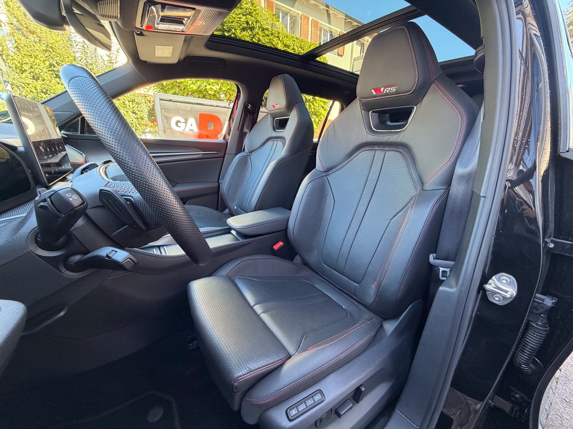 SKODA Kodiaq 2.0 TSI 195 kW 4x4 RS-image-6