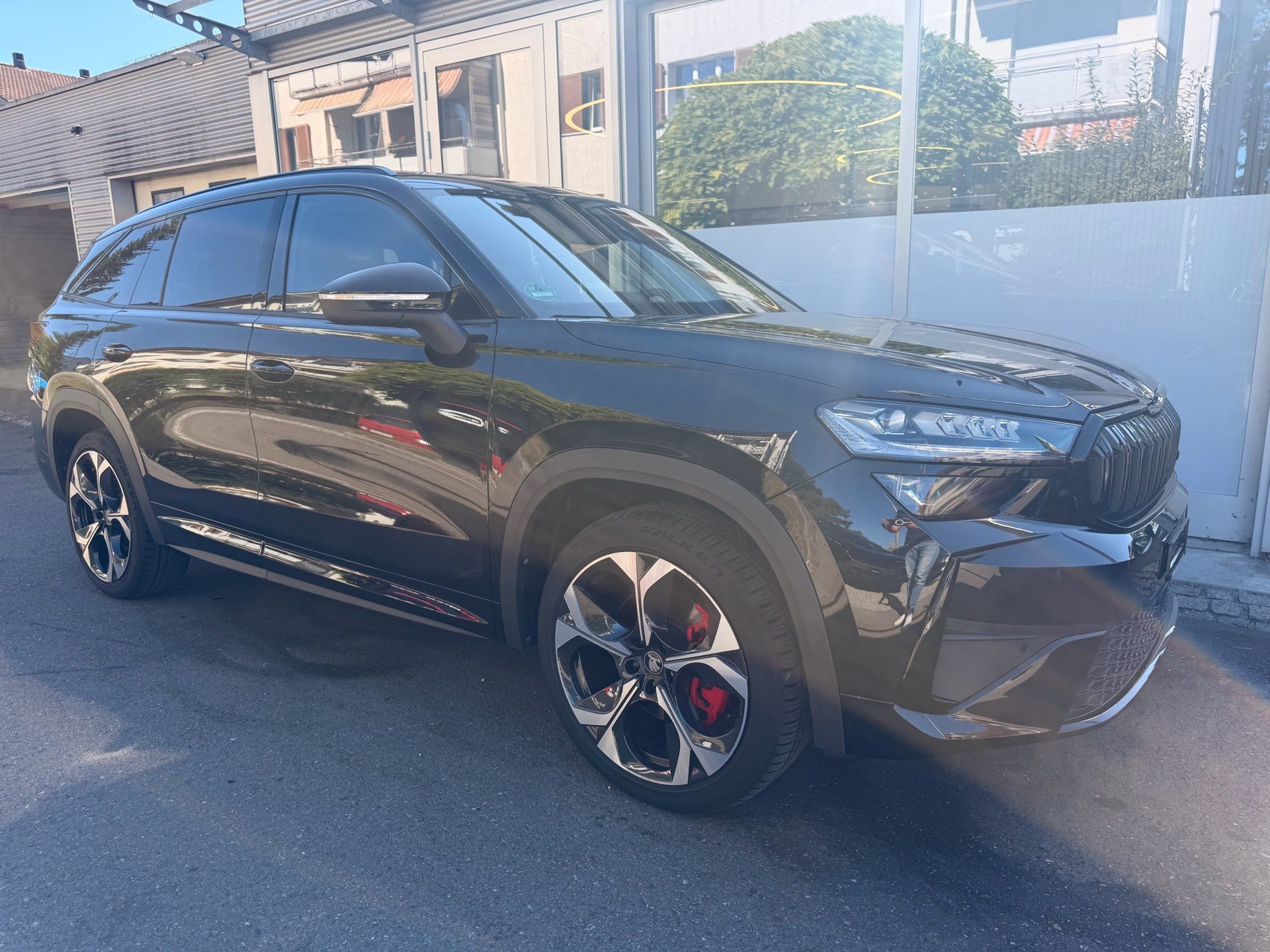 SKODA Kodiaq 2.0 TSI 195 kW 4x4 RS-image-2