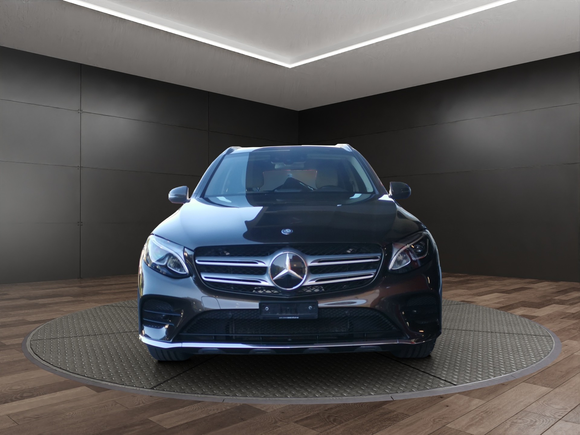MERCEDES-BENZ GLC 250 AMG Line 4Matic 9G-Tronic-image-2
