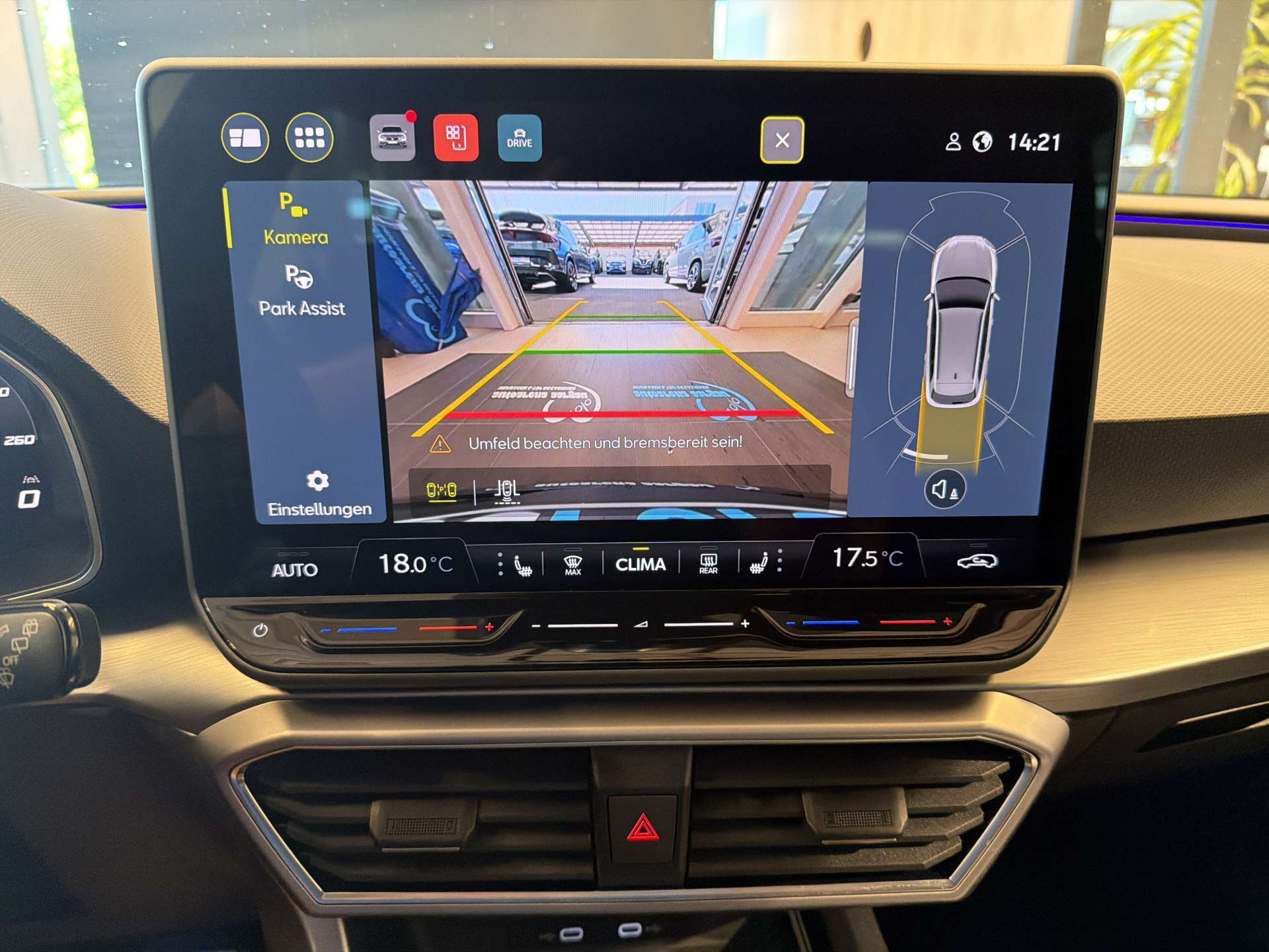 SEAT Leon ST 1.5 eTSi mHEV FR DSG-Automat-image-9