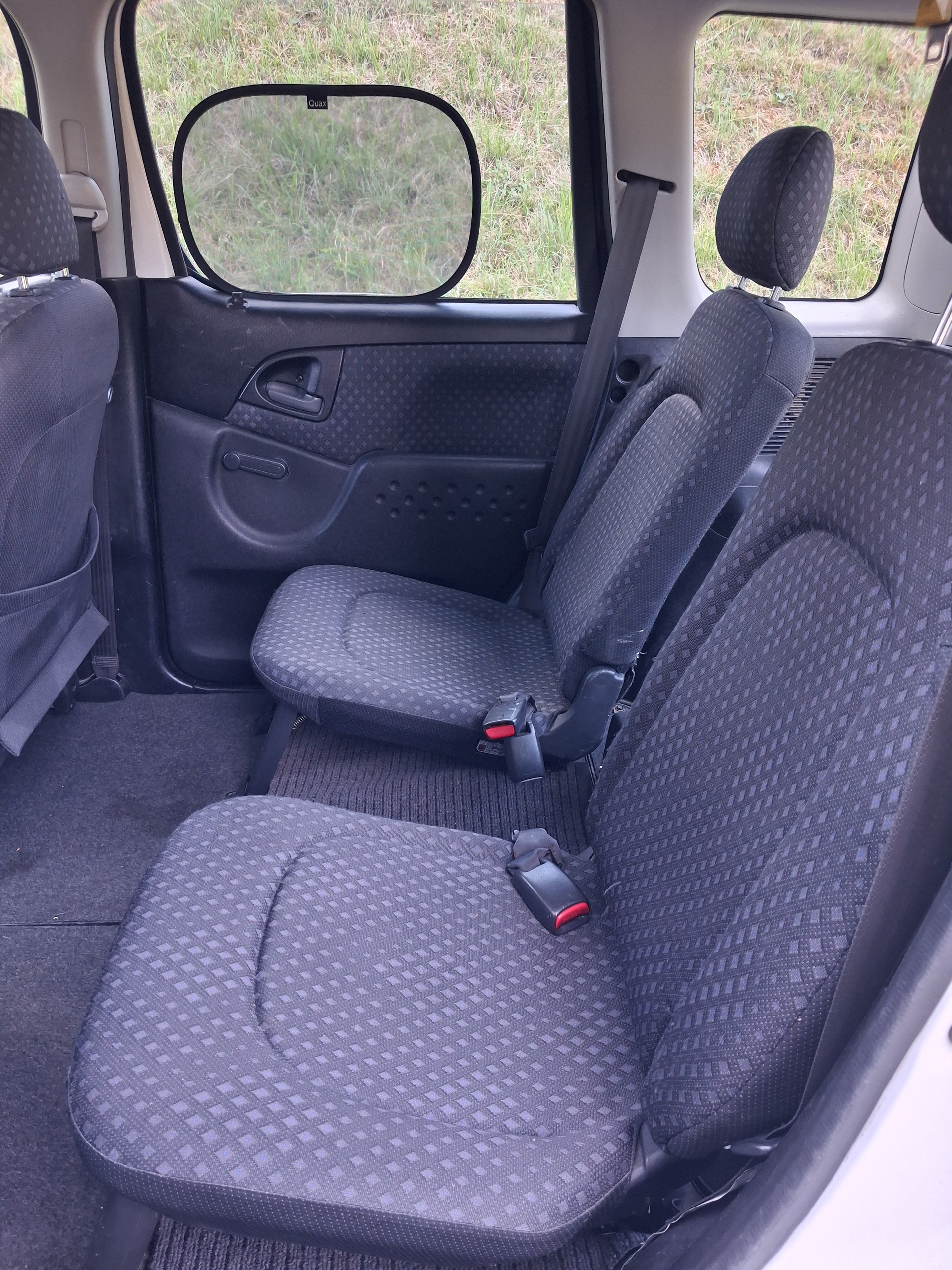 TOYOTA Yaris Verso 1.3 Linea Luna-image-5