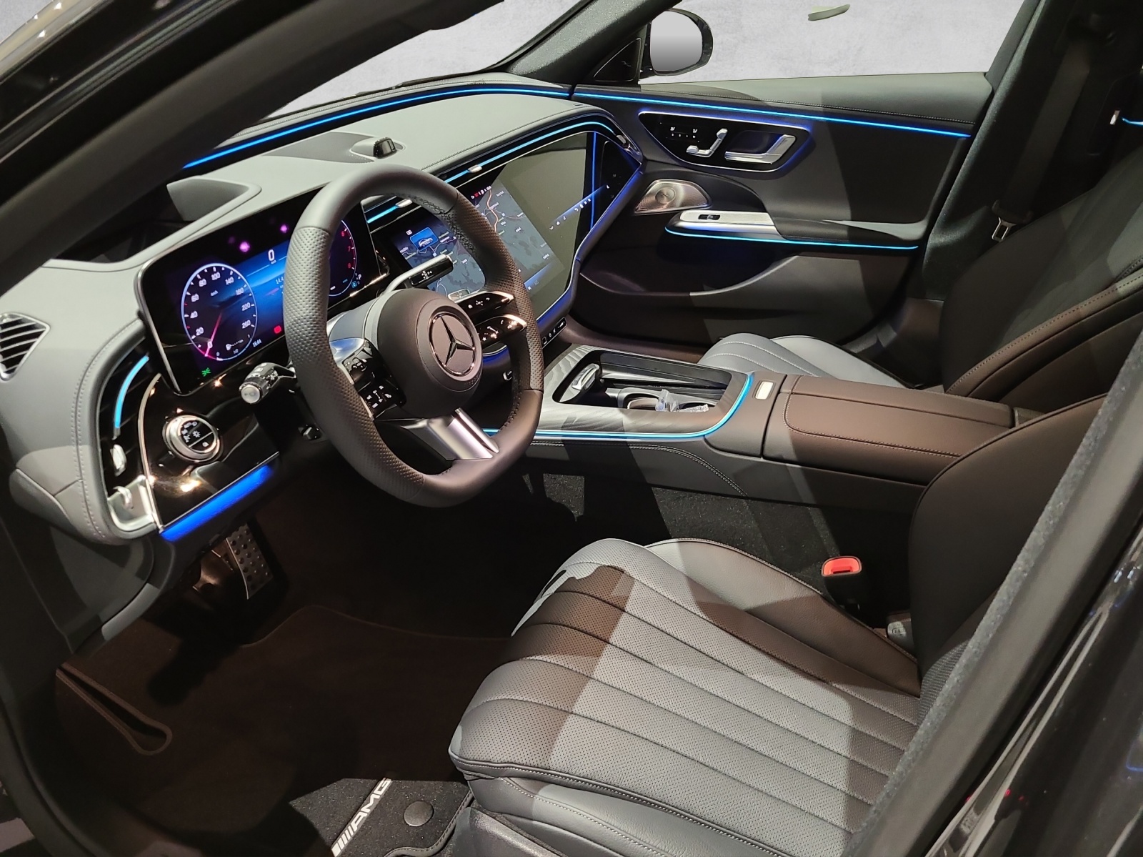 MERCEDES-BENZ E 450 AMG Line 4M T S214-image-11