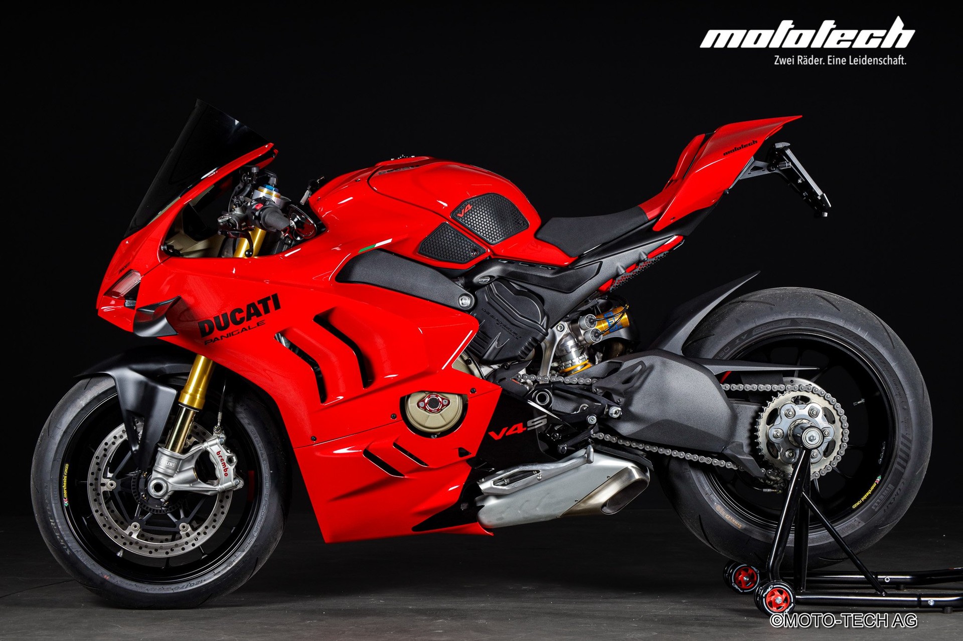 DUCATI Panigale V4 S-image-4