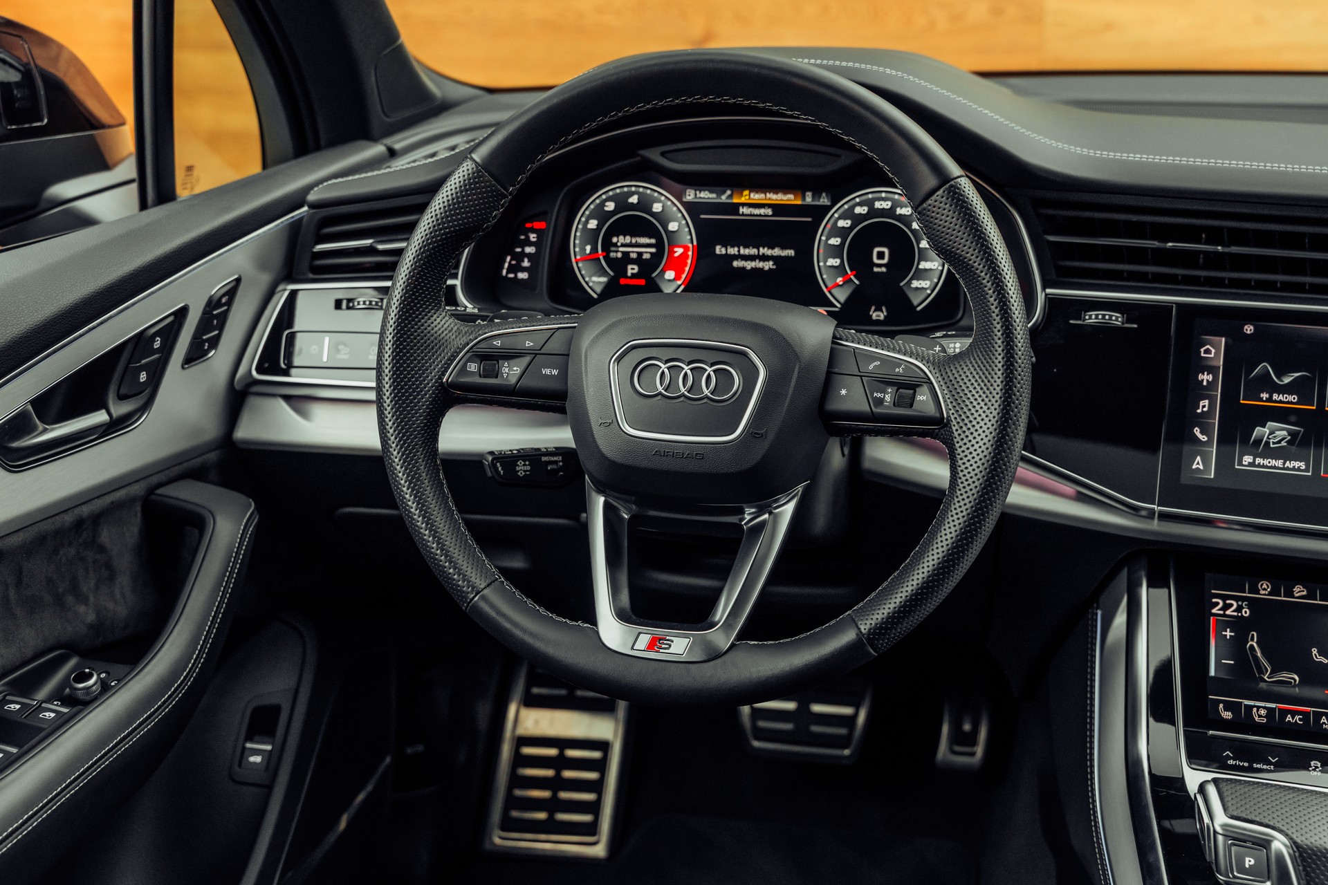 AUDI SQ7 TFSI quattro tiptronic Daytonagrau-image-18