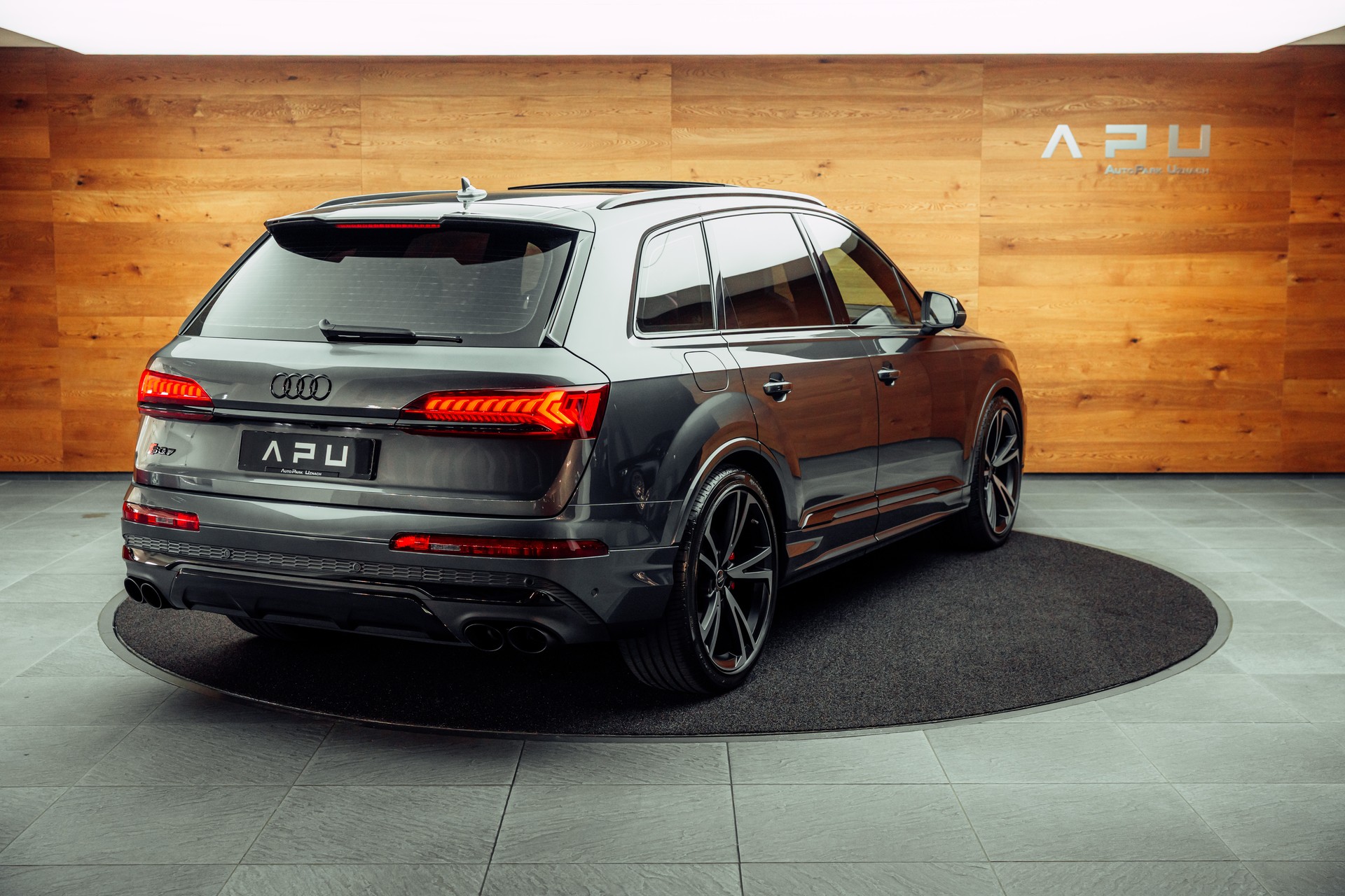 AUDI SQ7 TFSI quattro tiptronic Daytonagrau-image-1