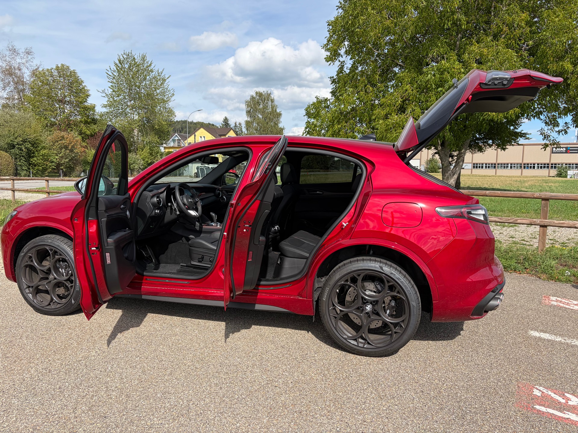 ALFA ROMEO 2.9 V6 Biturbo Q4 Quadrifogl. Super Sport Pack Sky-image-4