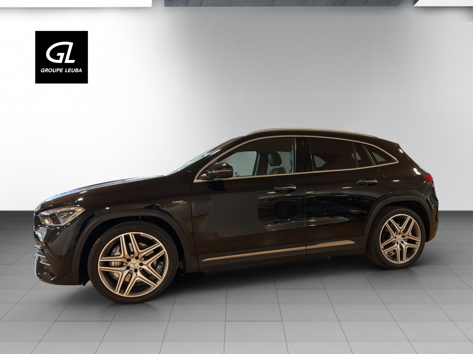 MERCEDES-BENZ GLA 35 AMG 4Matic 8G-Speedshift DCT-image-2