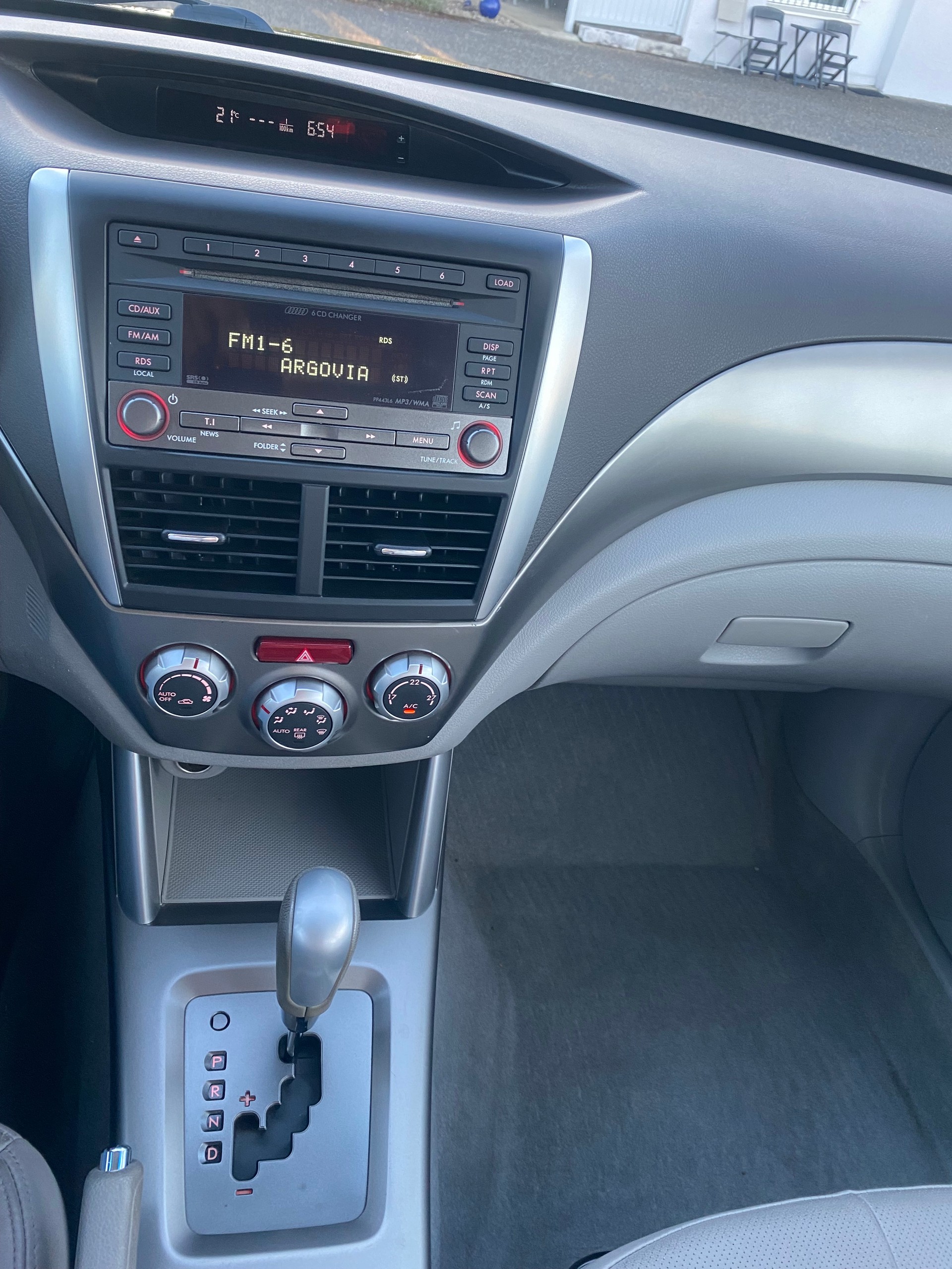 SUBARU Forester 2.0XS Limited Automatic-image-7