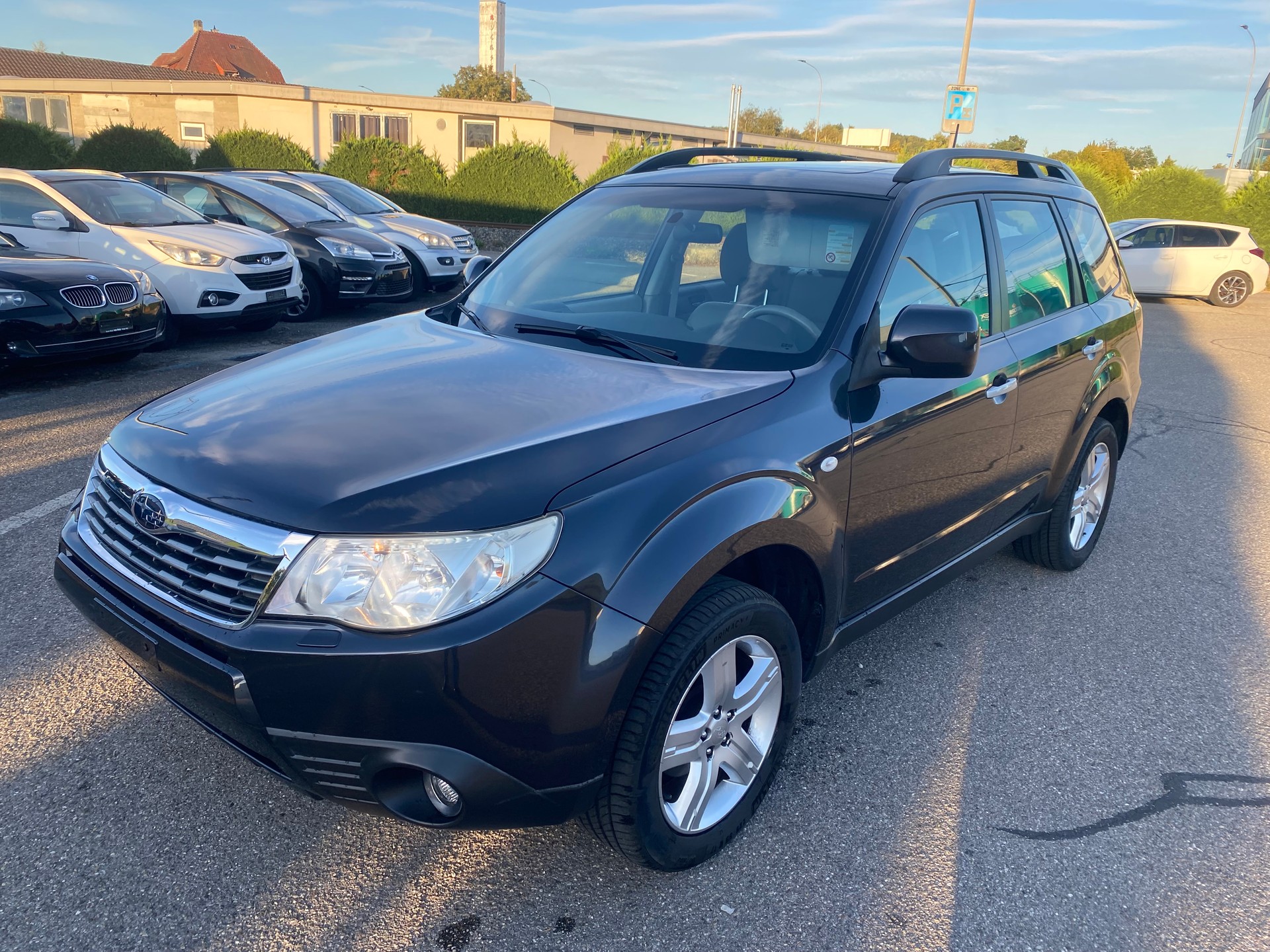 SUBARU Forester 2.0XS Limited Automatic-image-2