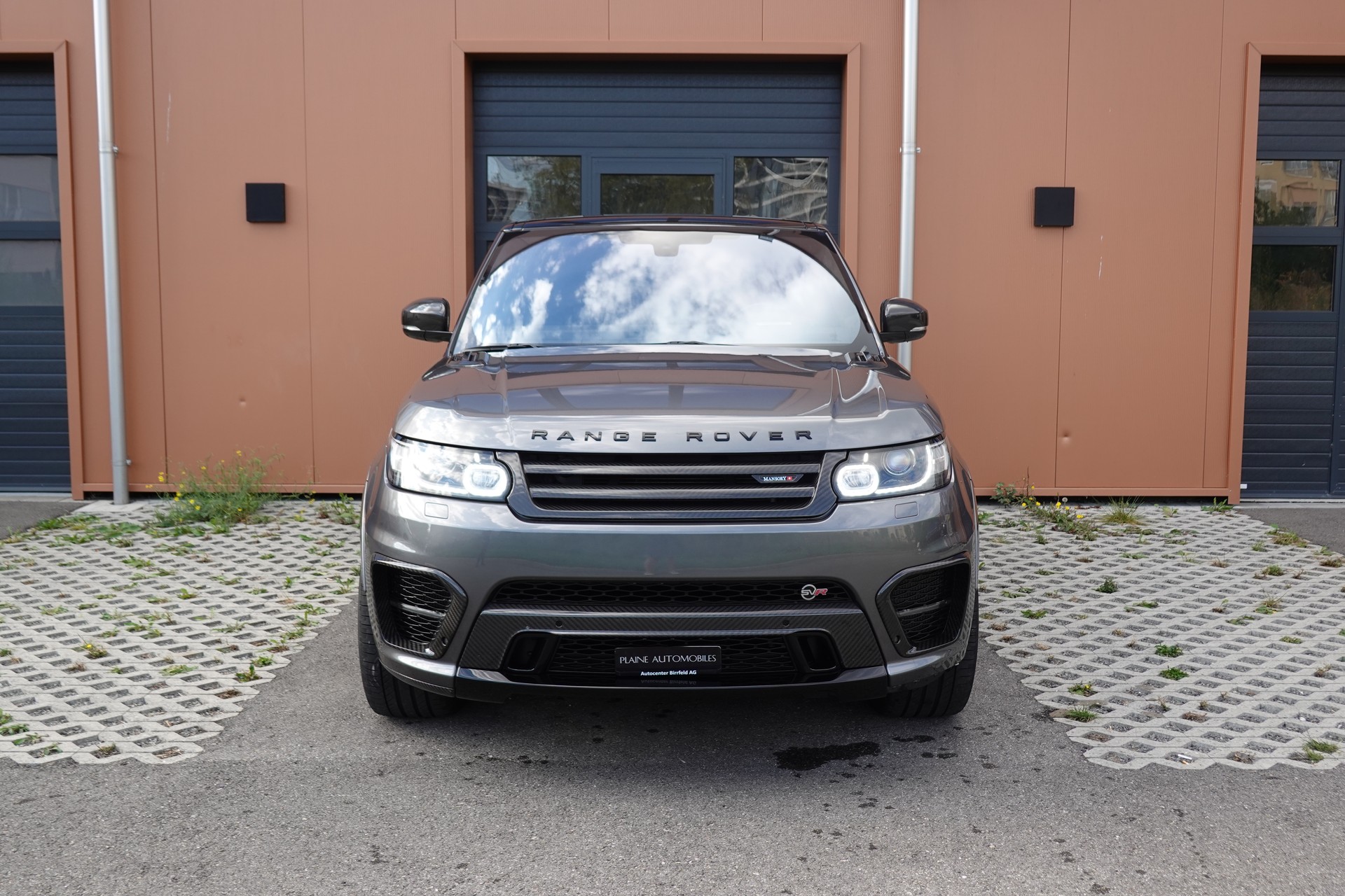 LAND ROVER Range Rover Sport 5.0 V8 SVR MANSORY "*CH Auto * Kit MANSORY - "Carbon * Toit Ouvrant * Son Meridian * Head-Up Display * Caméra"-image-1