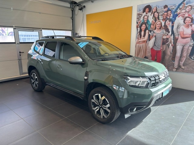 DACIA Duster TCe 150 Journey 4x4-image-0