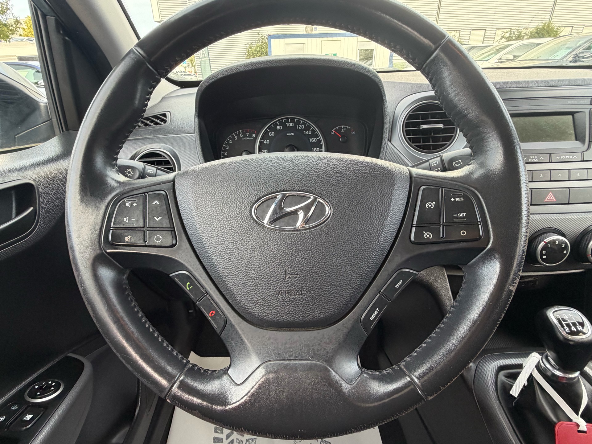 HYUNDAI i10 1.0 Origo-image-12