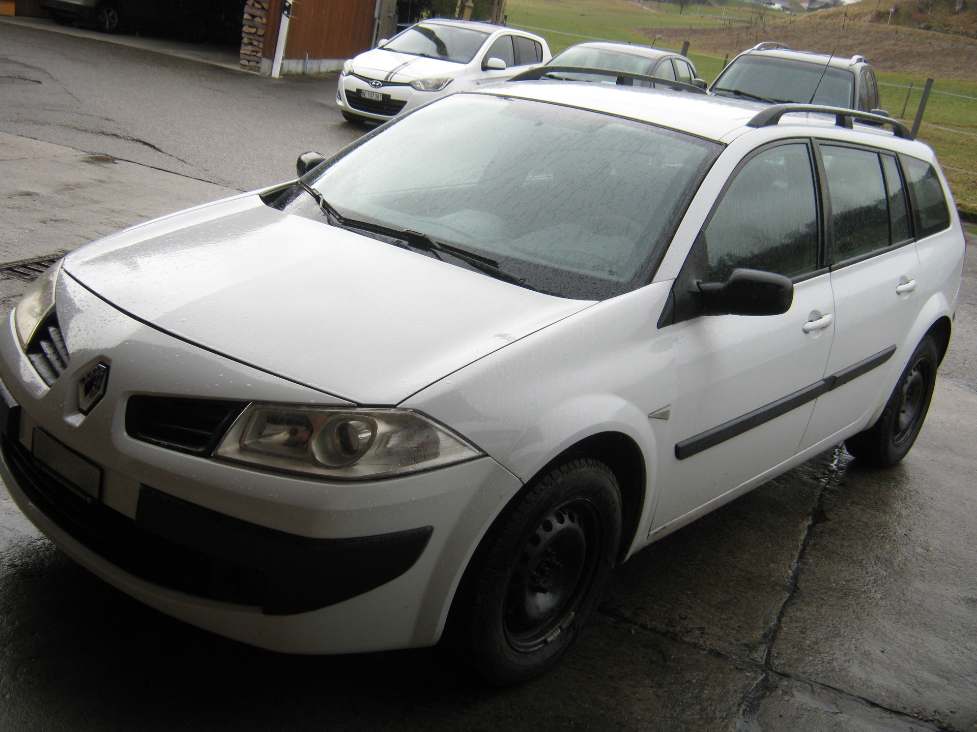 RENAULT Mégane Break 1.5 dCi Expression-image-0