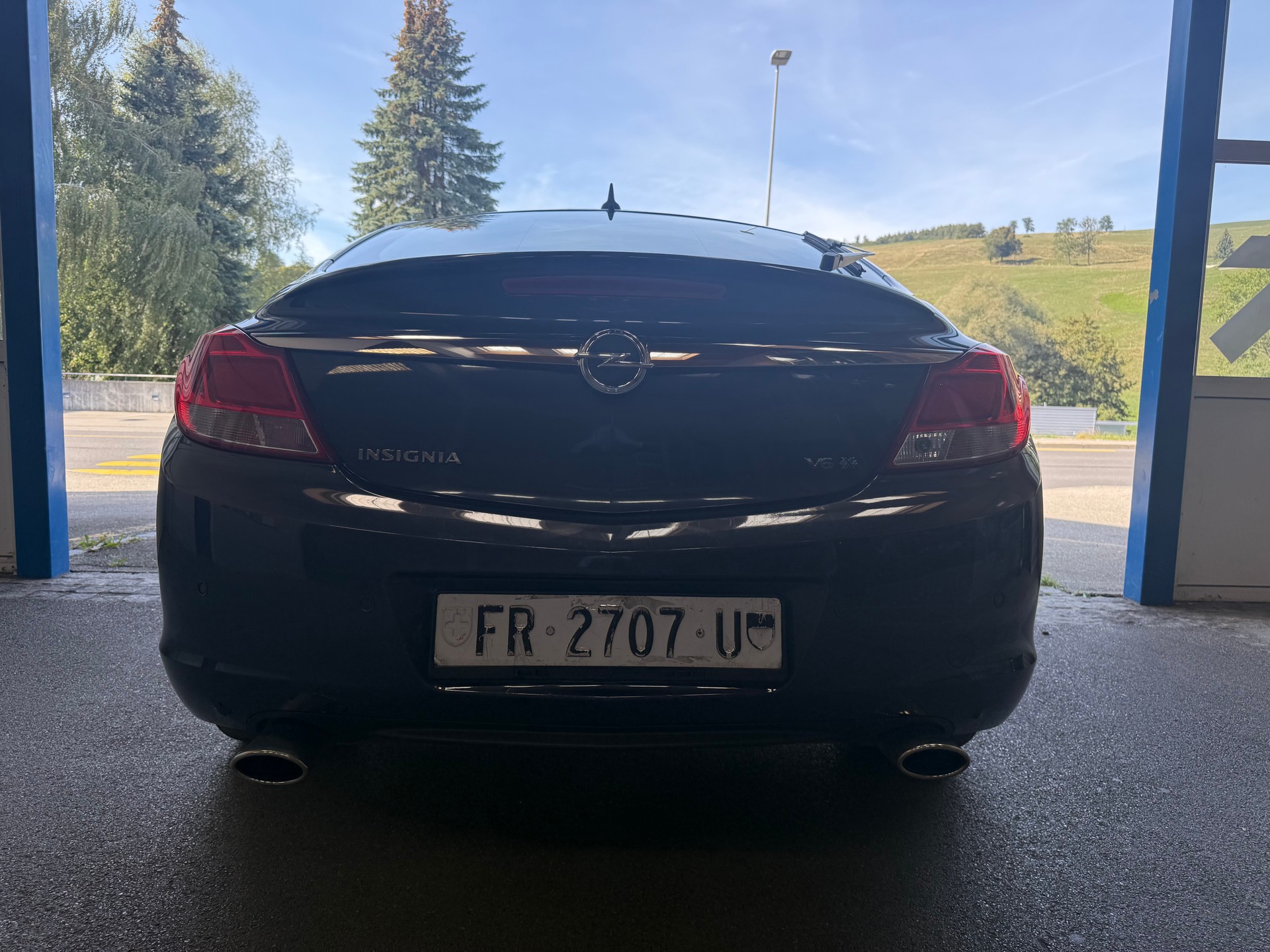 OPEL Insignia 2.8 Turbo Cosmo 4WD Automatic-image-3