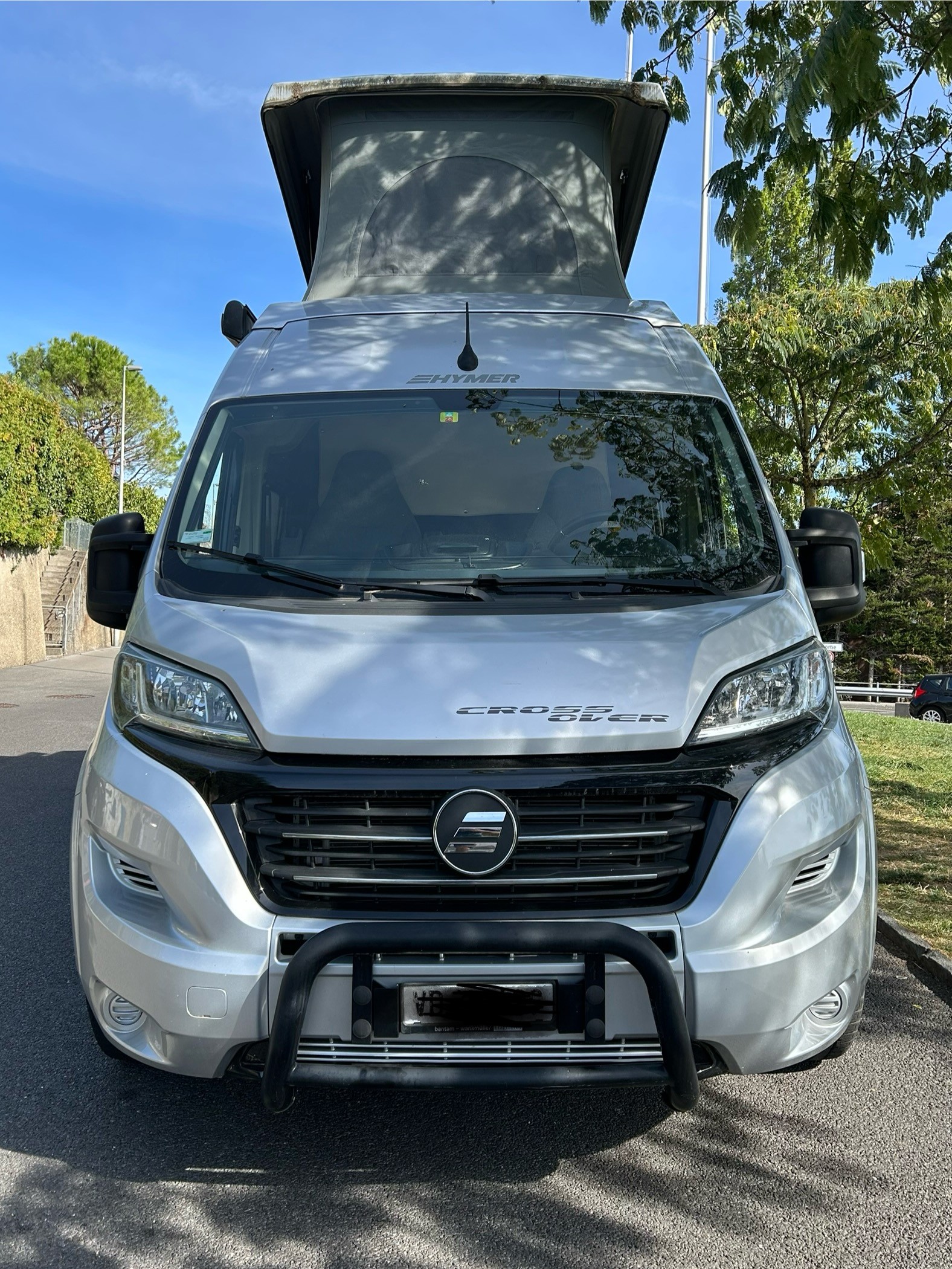 HYMER Grand Canyon CrossOver-image-1