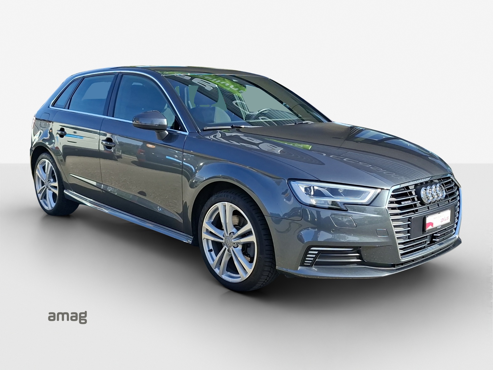 AUDI A3 Sportback 40 TFSI e-tron Sport S-tronic-image-6
