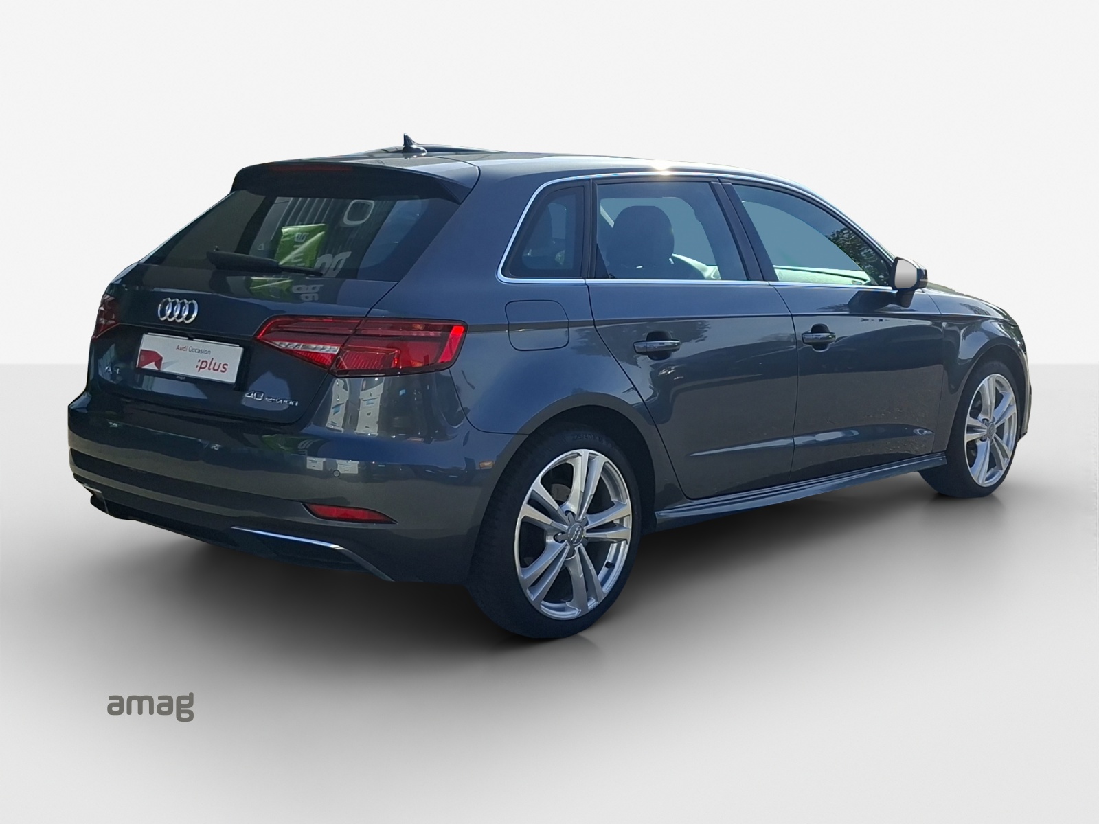 AUDI A3 Sportback 40 TFSI e-tron Sport S-tronic-image-5