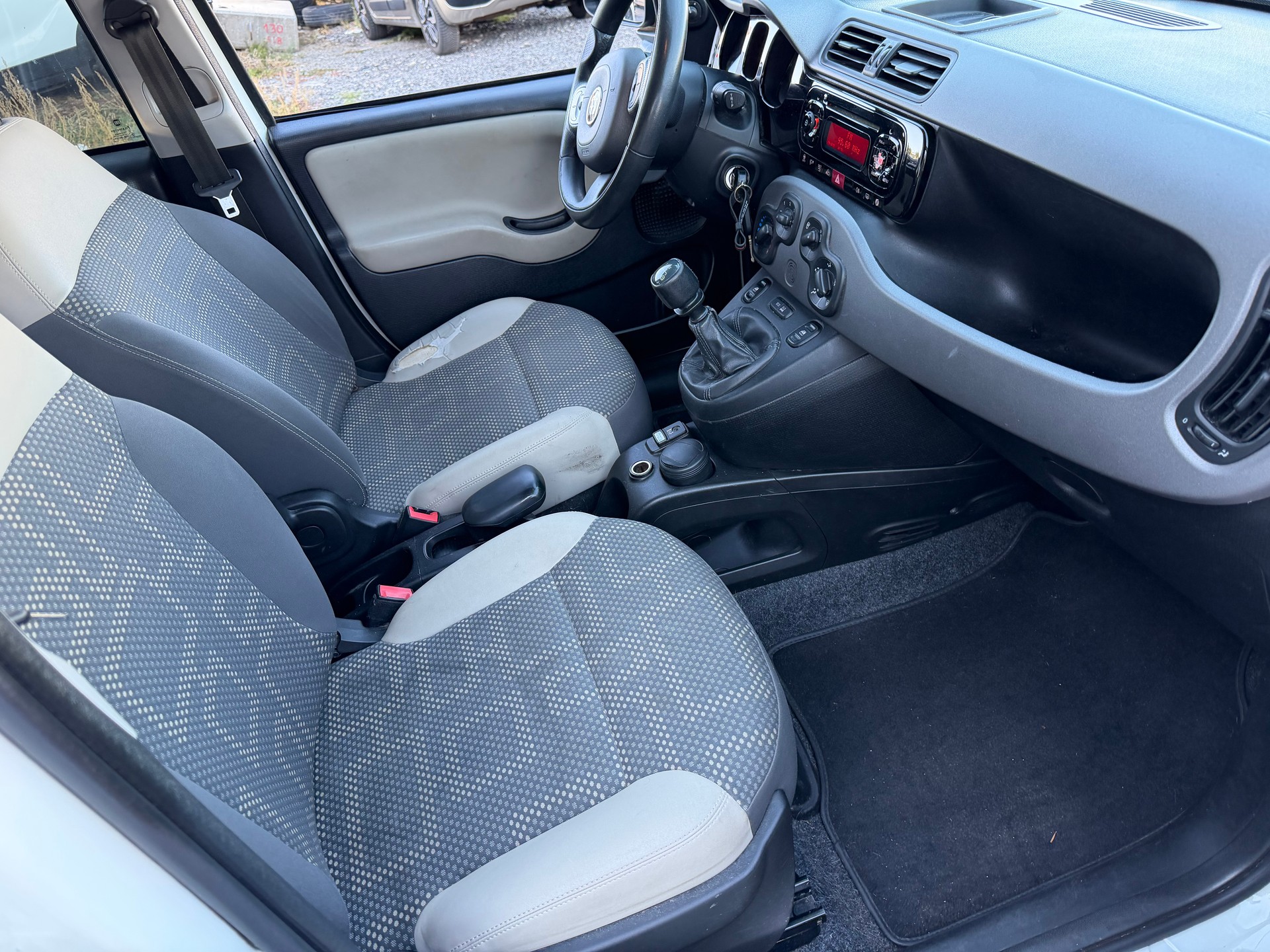 FIAT Panda 0.9 Twinair Turbo Antartica 4x4-image-6