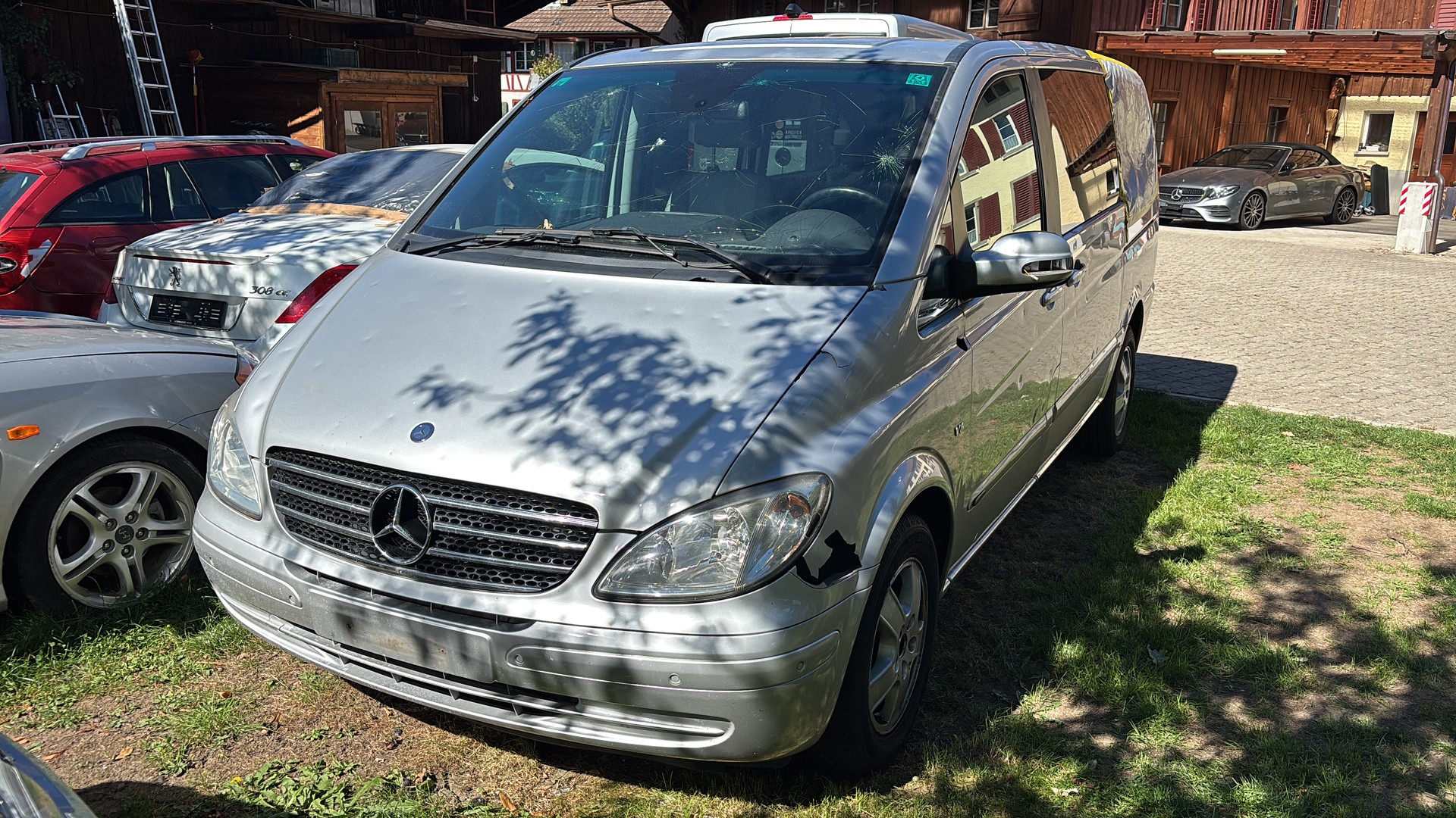 MERCEDES-BENZ Viano 3.0 CDI Fun L Plus Automat-image-0