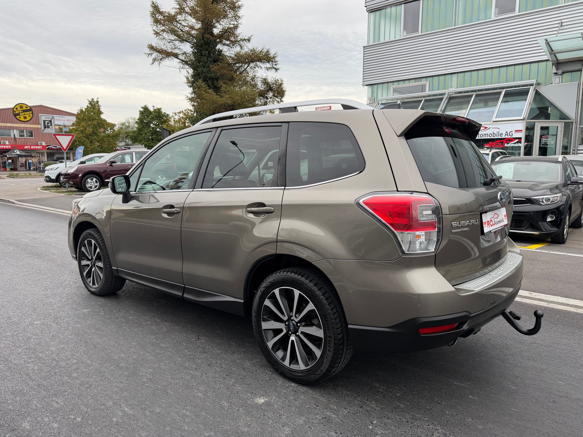 SUBARU Forester 2.0XT Luxury Lineartronic-image-6