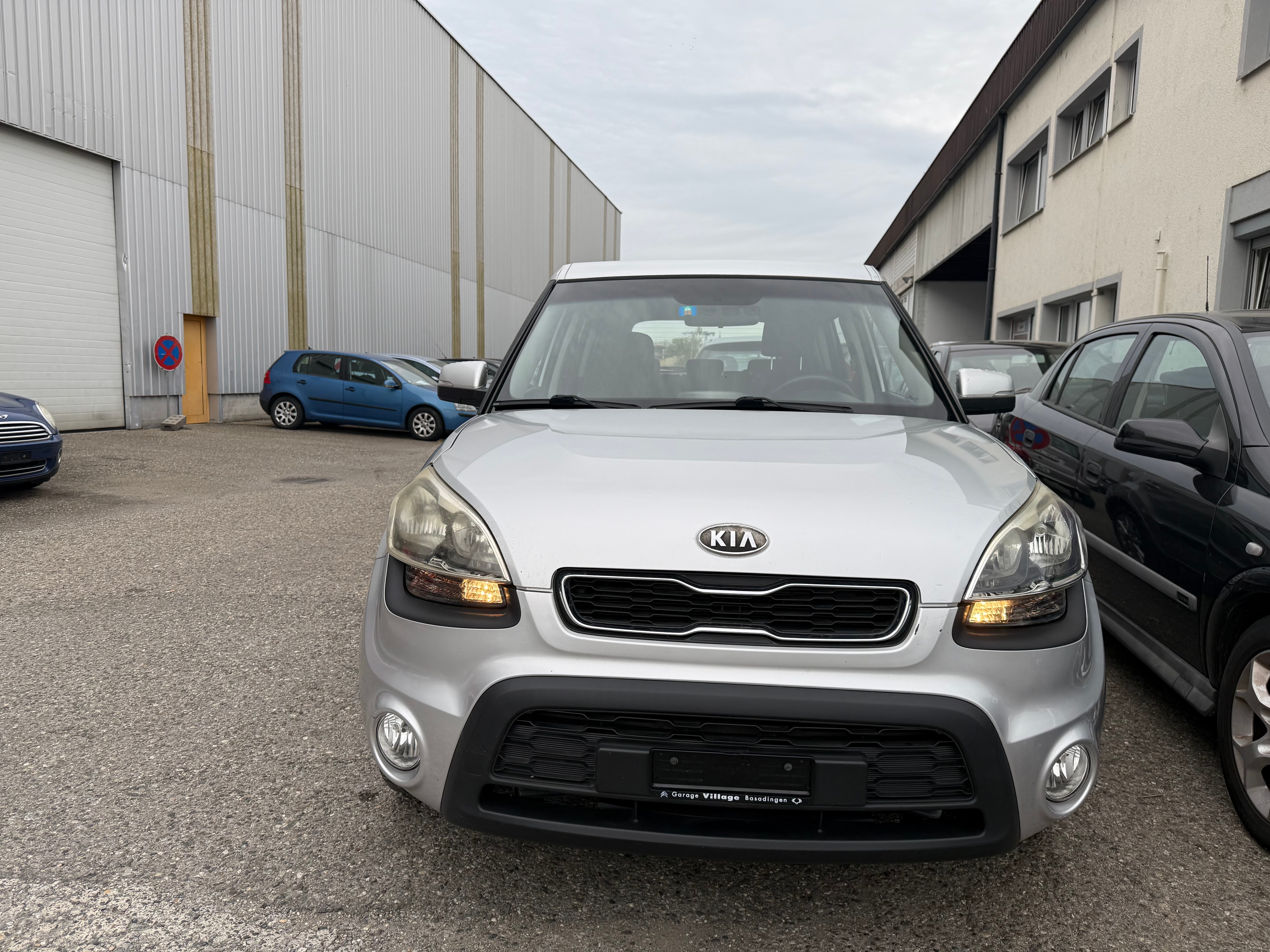 Car photo