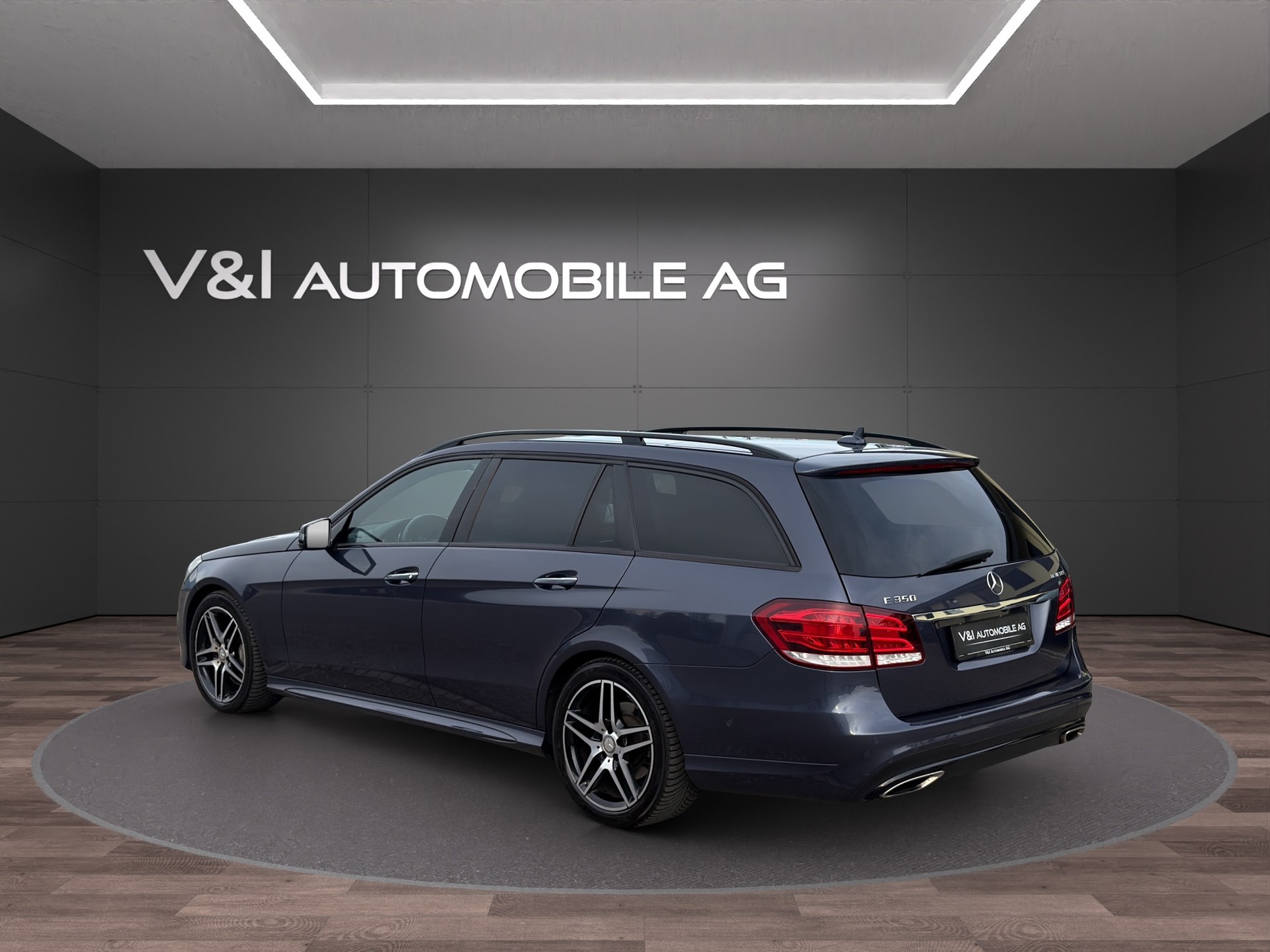 MERCEDES-BENZ E 350 BlueTEC Avantgarde 4Matic 7G-Tronic-image-3