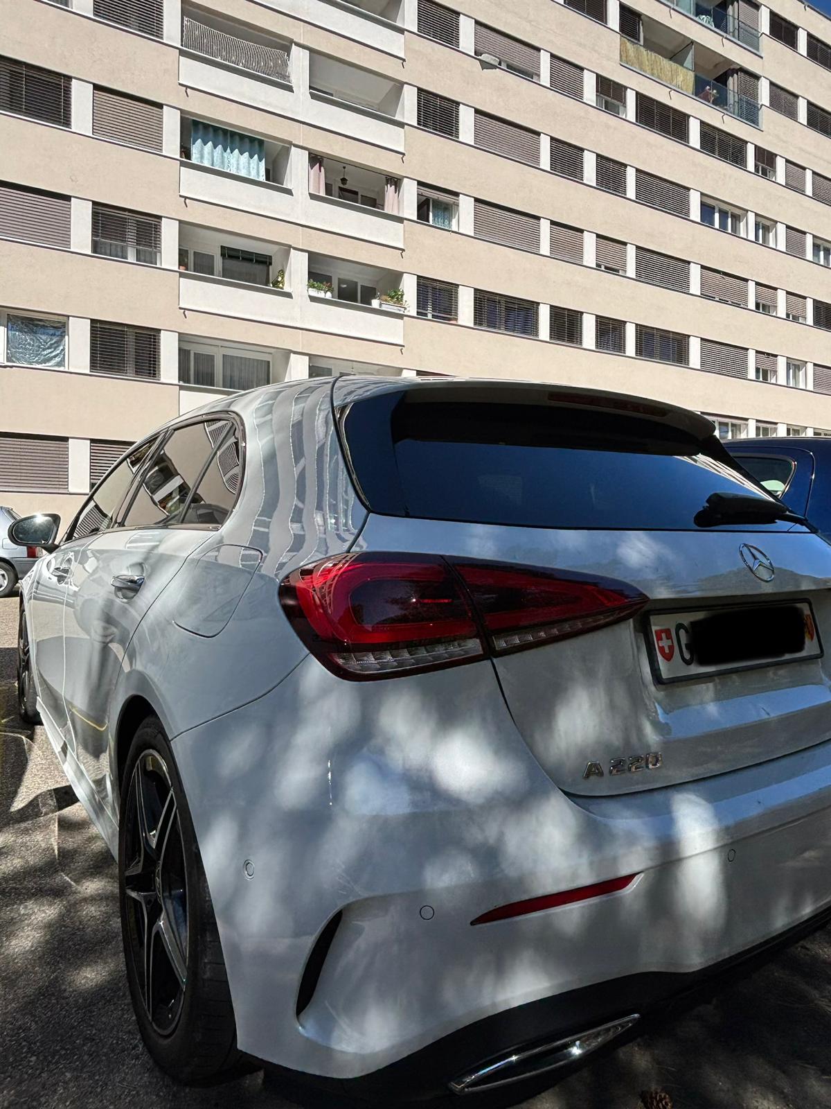 MERCEDES-BENZ A 220 AMG Line 4m-image-9