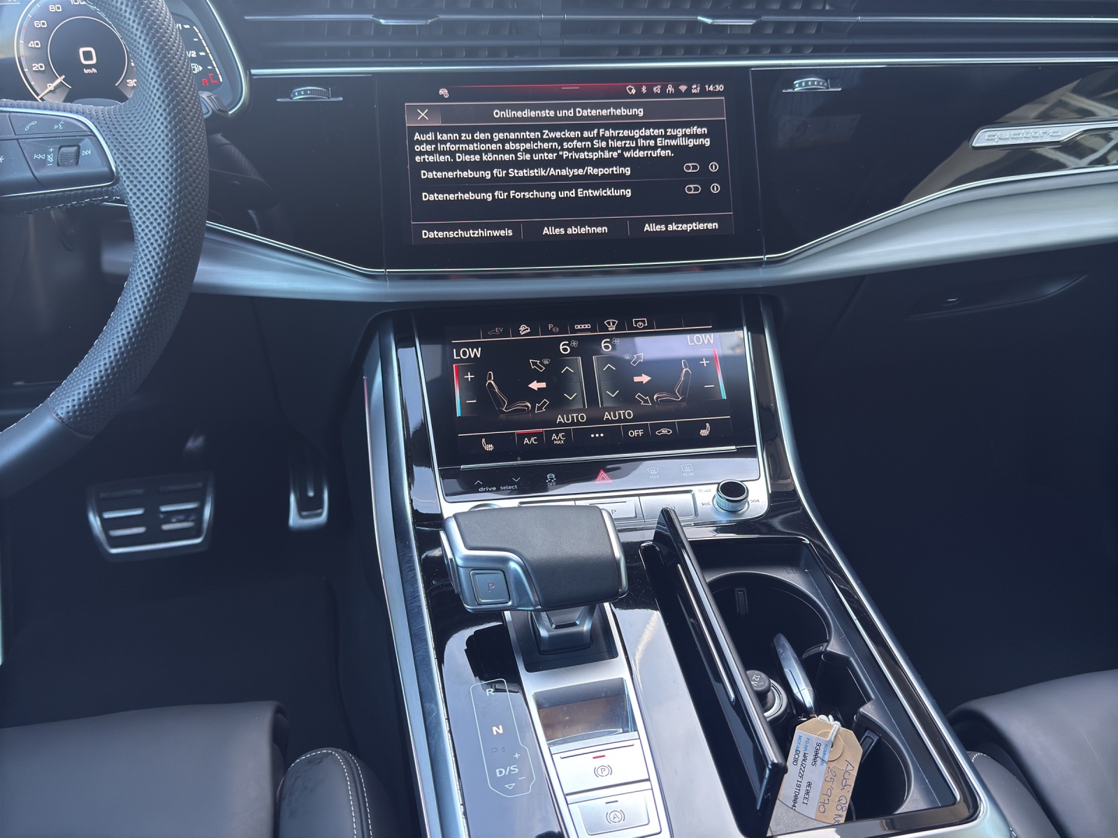 AUDI Q8 55 TFSI e quattro PHEV tiptronic-image-11