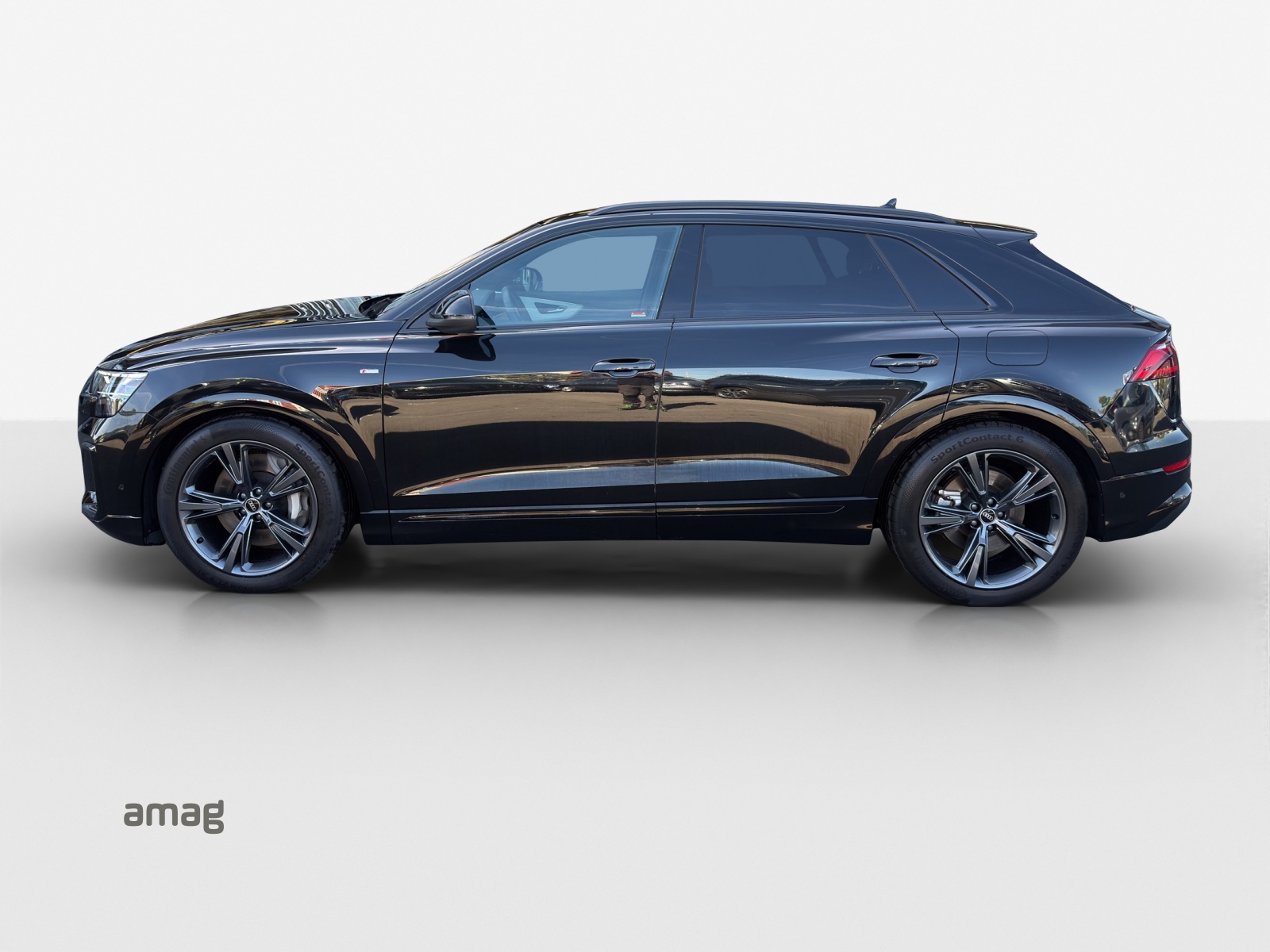 AUDI Q8 55 TFSI e quattro PHEV tiptronic-image-1