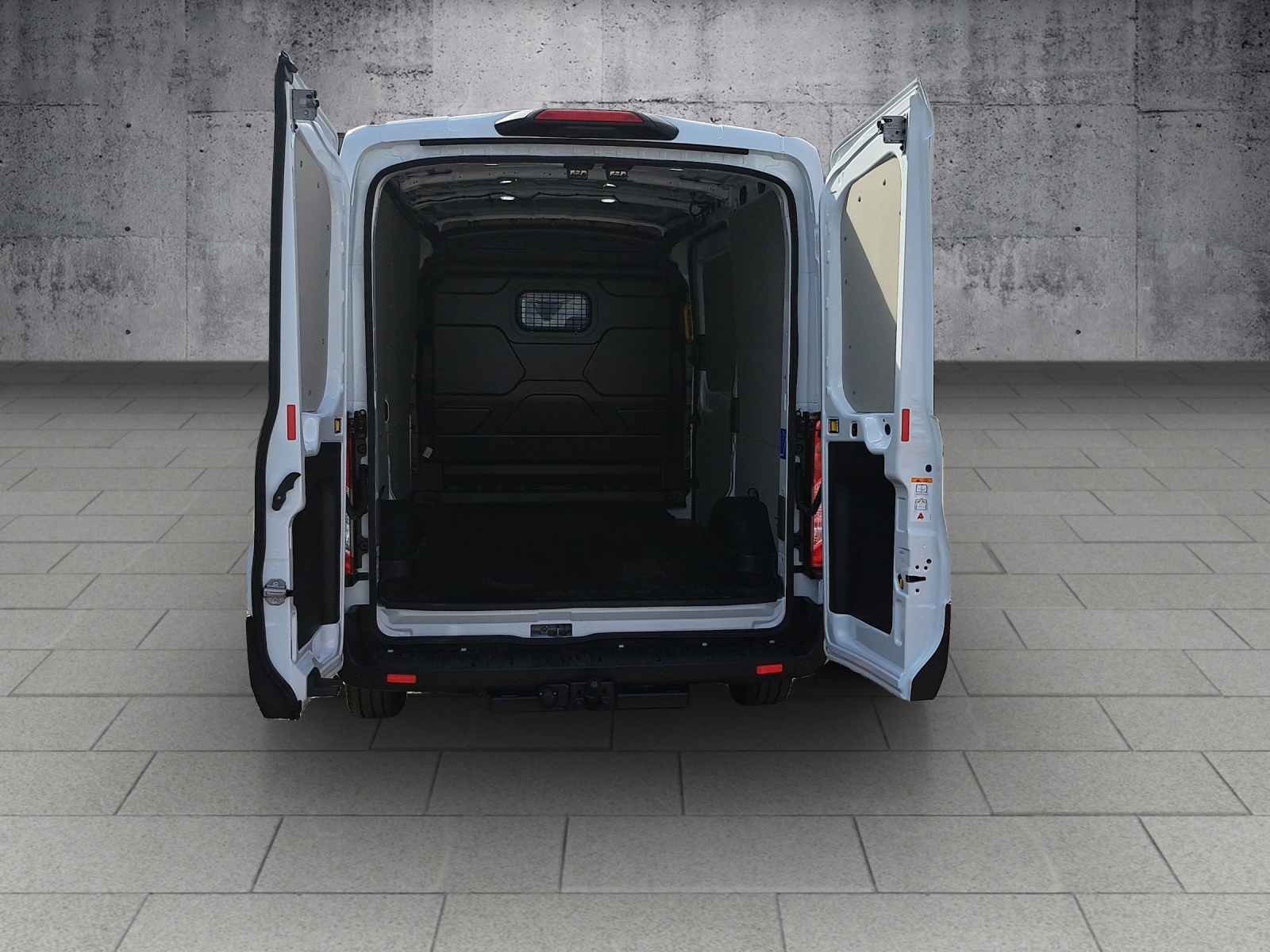 FORD Transit Van 350 L2 Trend 2.0 TDCi 130 4WD-image-2