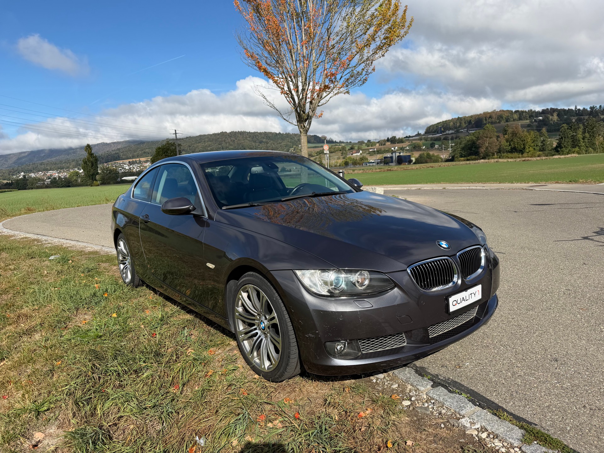 BMW 335i xDrive Coupé-image-0